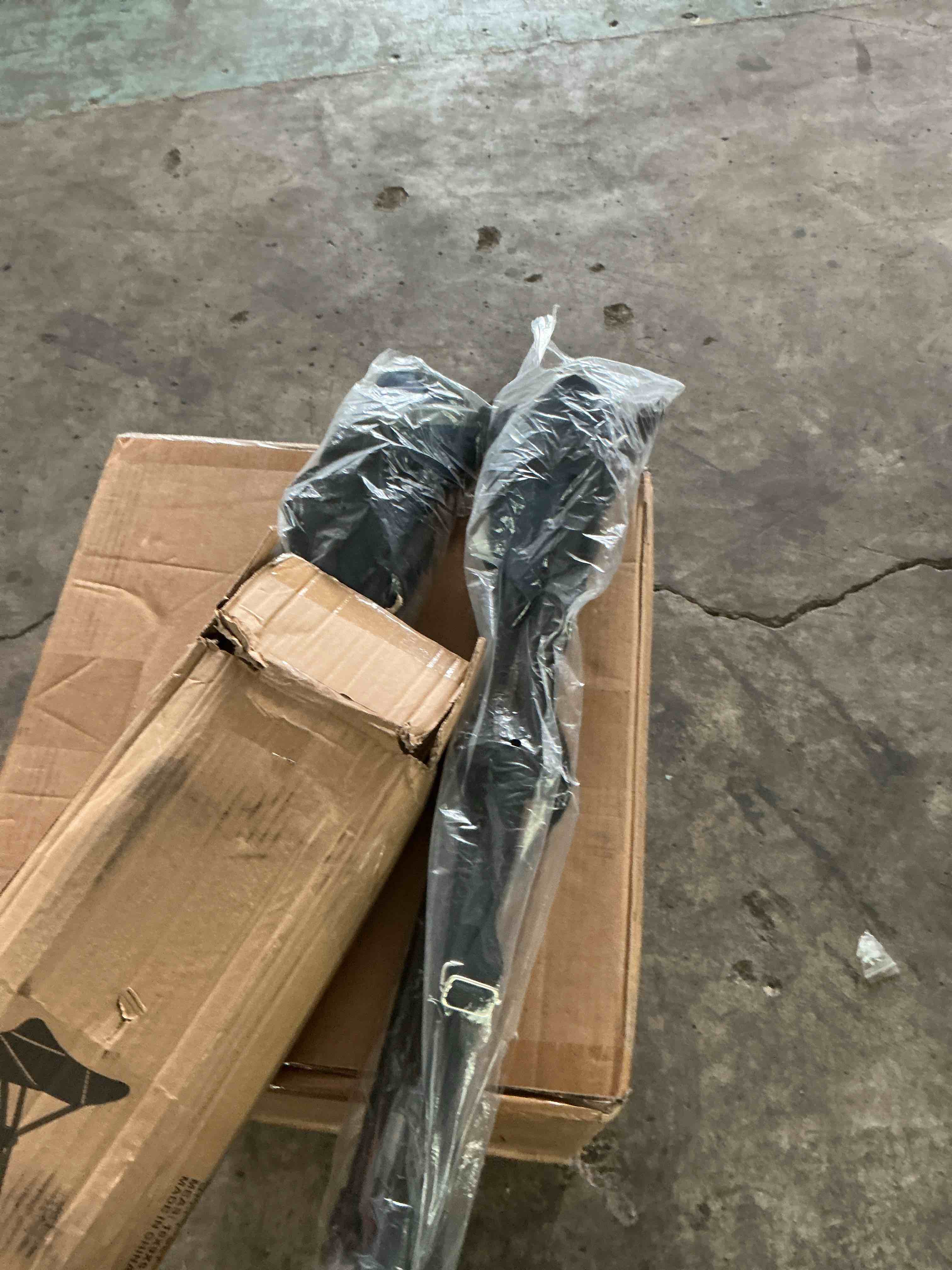 https://s3.amazonaws.com/lotting-images-prod/NonstopDeals/TEA2148770_1754410369381.jpeg