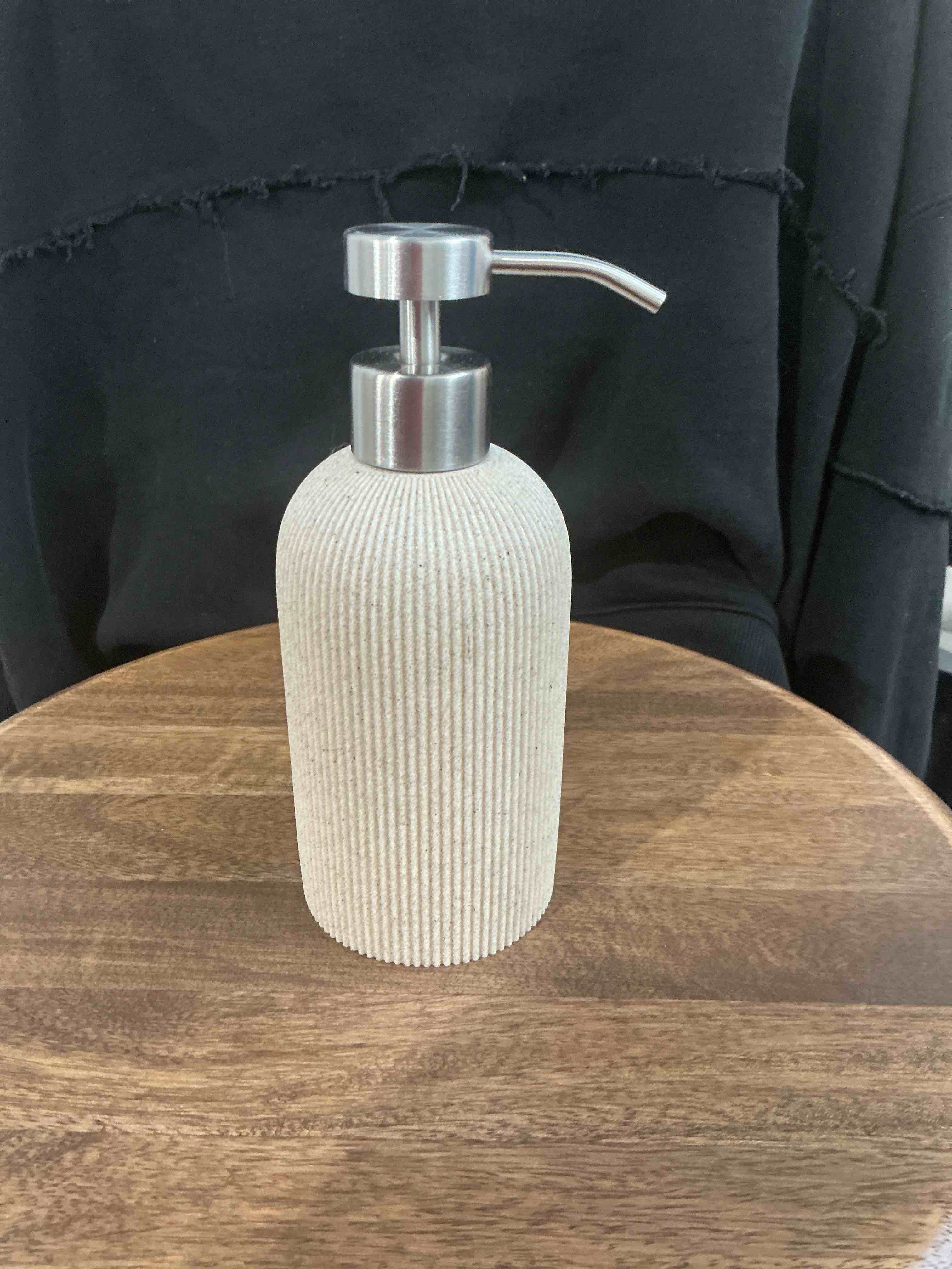 https://s3.amazonaws.com/lotting-images-prod/NonstopDeals/TEA2148819_1755978520047.jpeg
