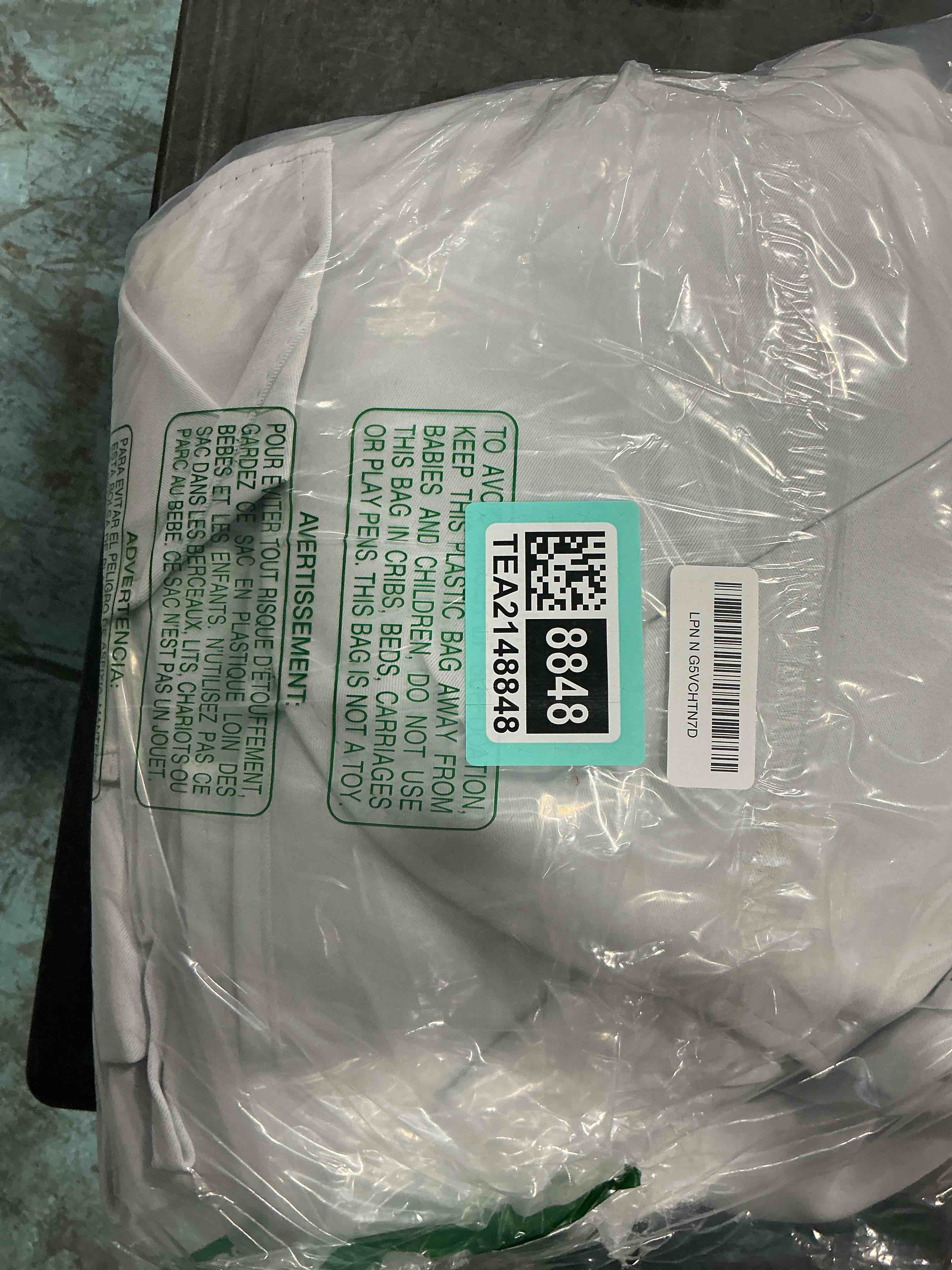 https://s3.amazonaws.com/lotting-images-prod/NonstopDeals/TEA2148848_1755995822215.jpeg