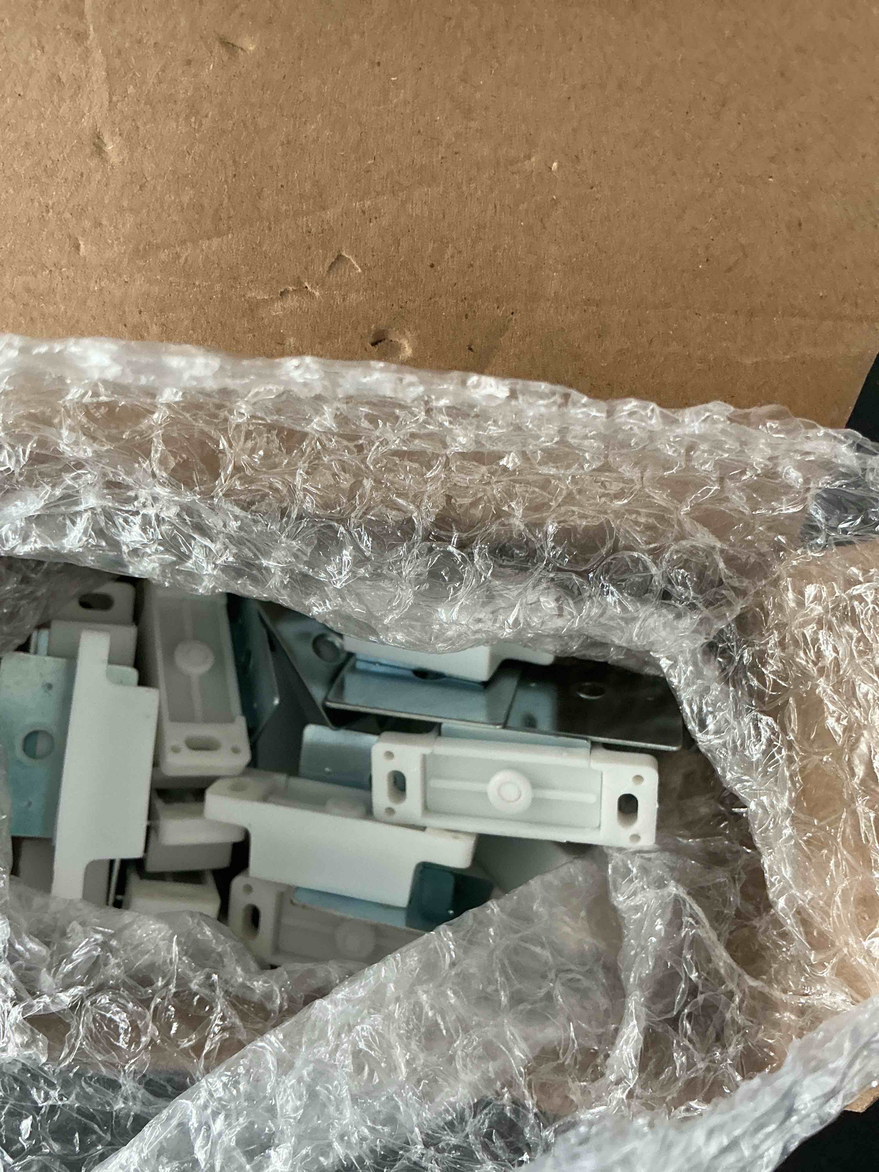 https://s3.amazonaws.com/lotting-images-prod/NonstopDeals/TEA2148868_1756061205569.jpeg