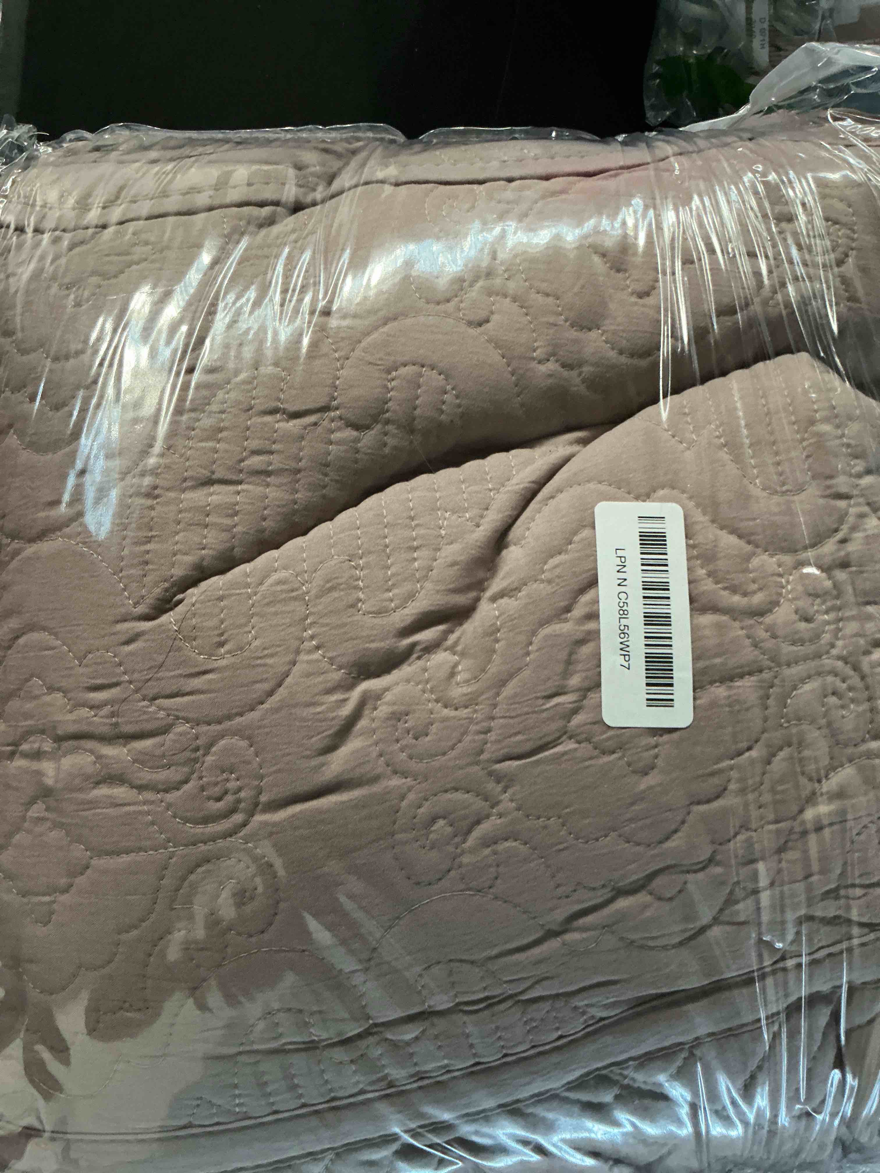 https://s3.amazonaws.com/lotting-images-prod/NonstopDeals/TEA2148922_1756077570874.jpeg