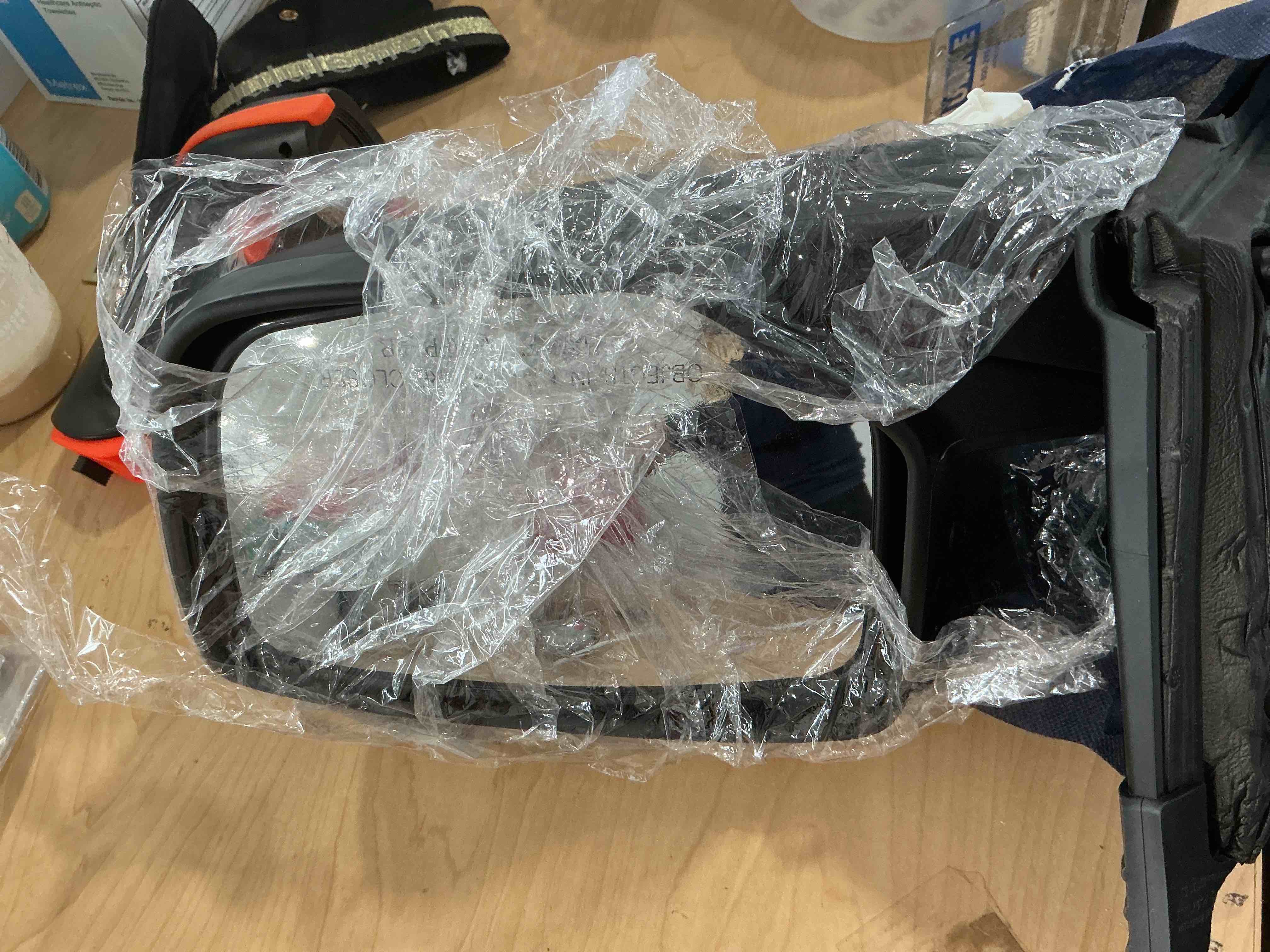 Condition photo showing Good Condition for Right Passenger side Mirror Fits 2013-2017 Honda Accord Sedan/Coupe with Power Glass without Heated without turn signals without Blind Spot Match Black Replace 76208T2FA11 (3Pins) R-3Pins Black