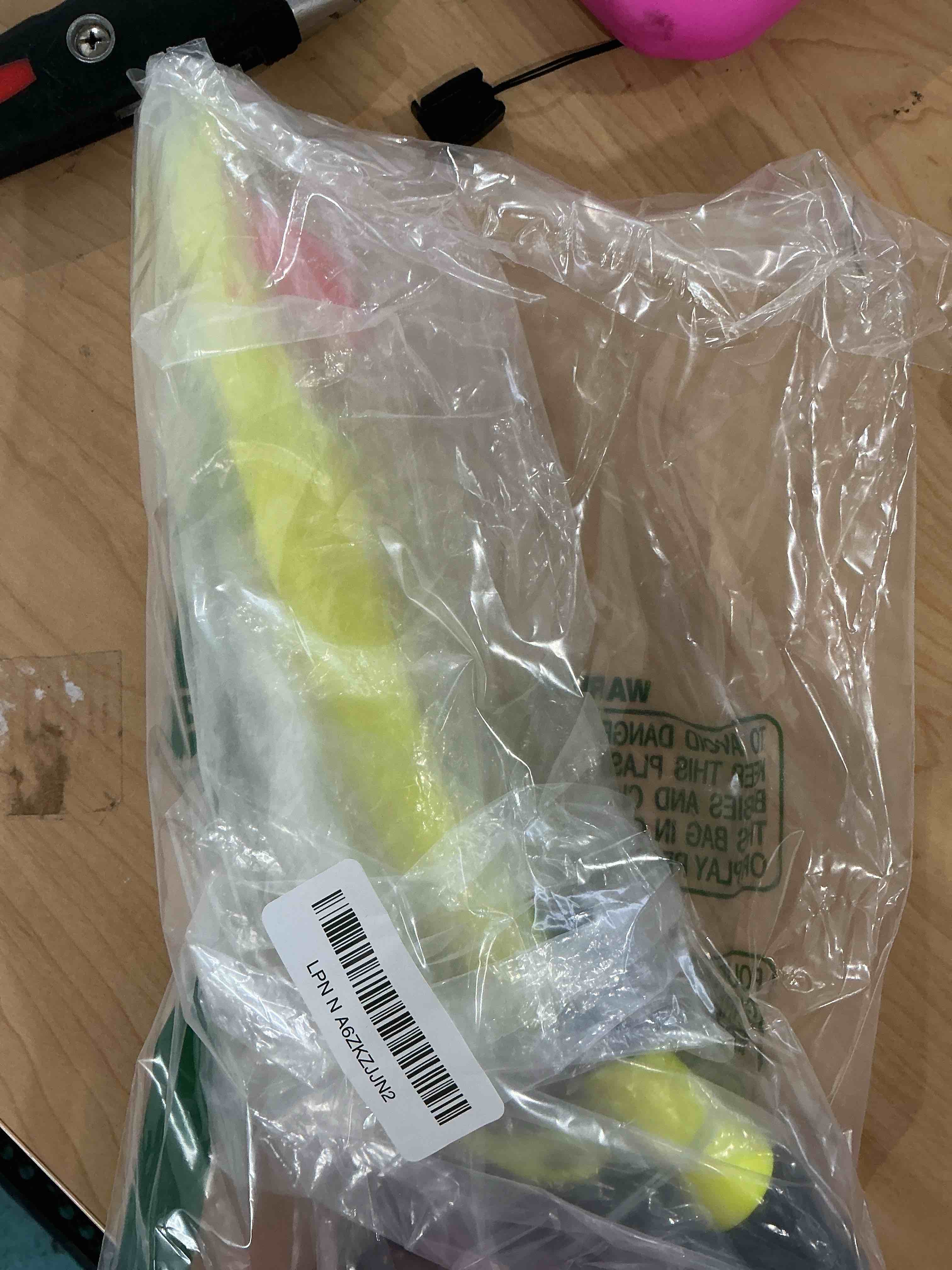 Condition photo showing Good Condition for Aegend Diving Dry Snorkel for Adult & Youth - Snorkeling Gear with Top Dry Valve, Perfect for Snorkeling, Freediving, Swimming and Scuba Diving Green