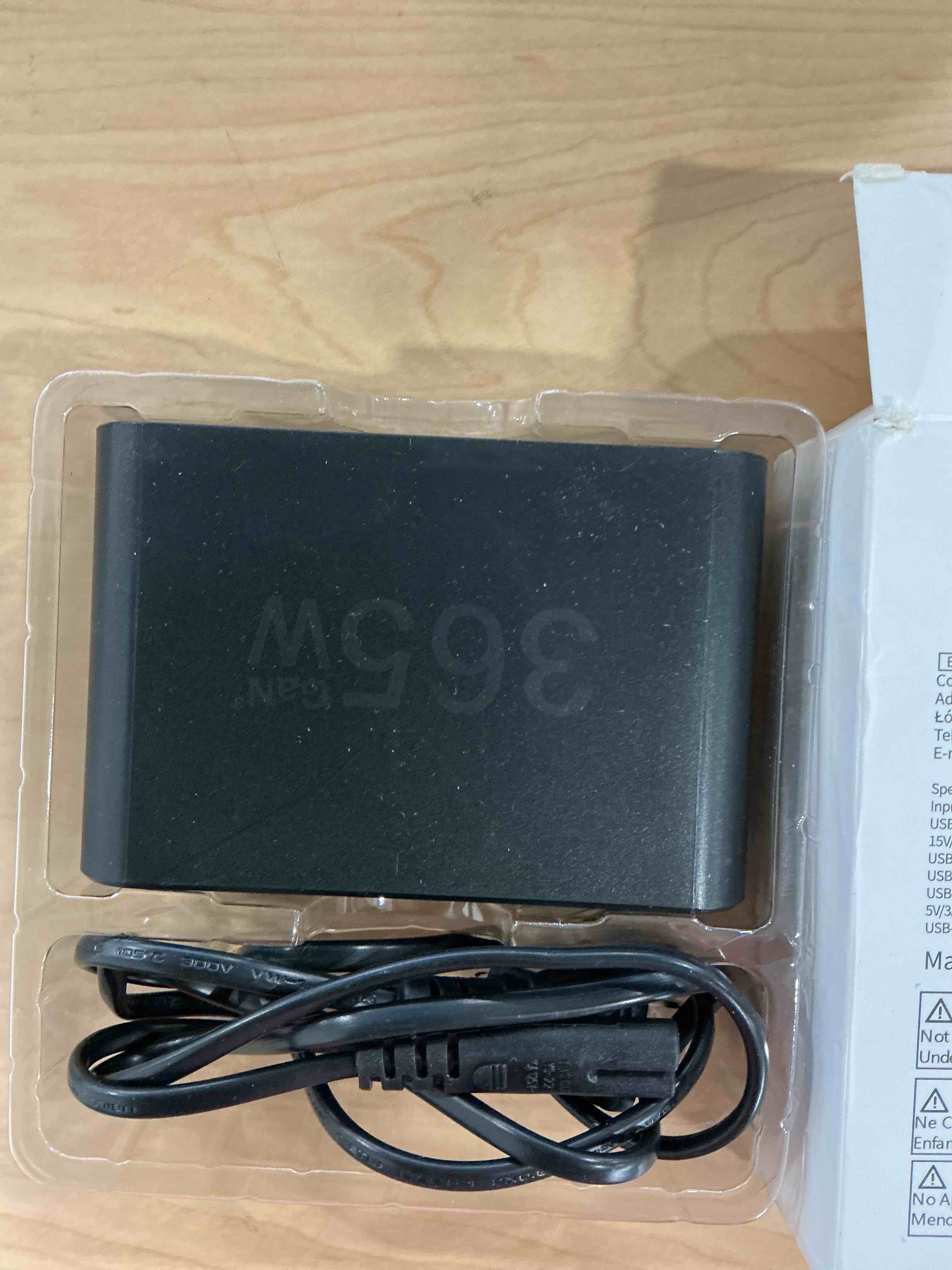 Condition photo showing Good Condition for USB C Charger 6-Port with LED Display Adjustable Brightness, USB Charging Station GaN Multiport Fast Charger PD 100w 65W QC 3.0 Support PPS Compatible with MacBook iPhone Samsung, Black