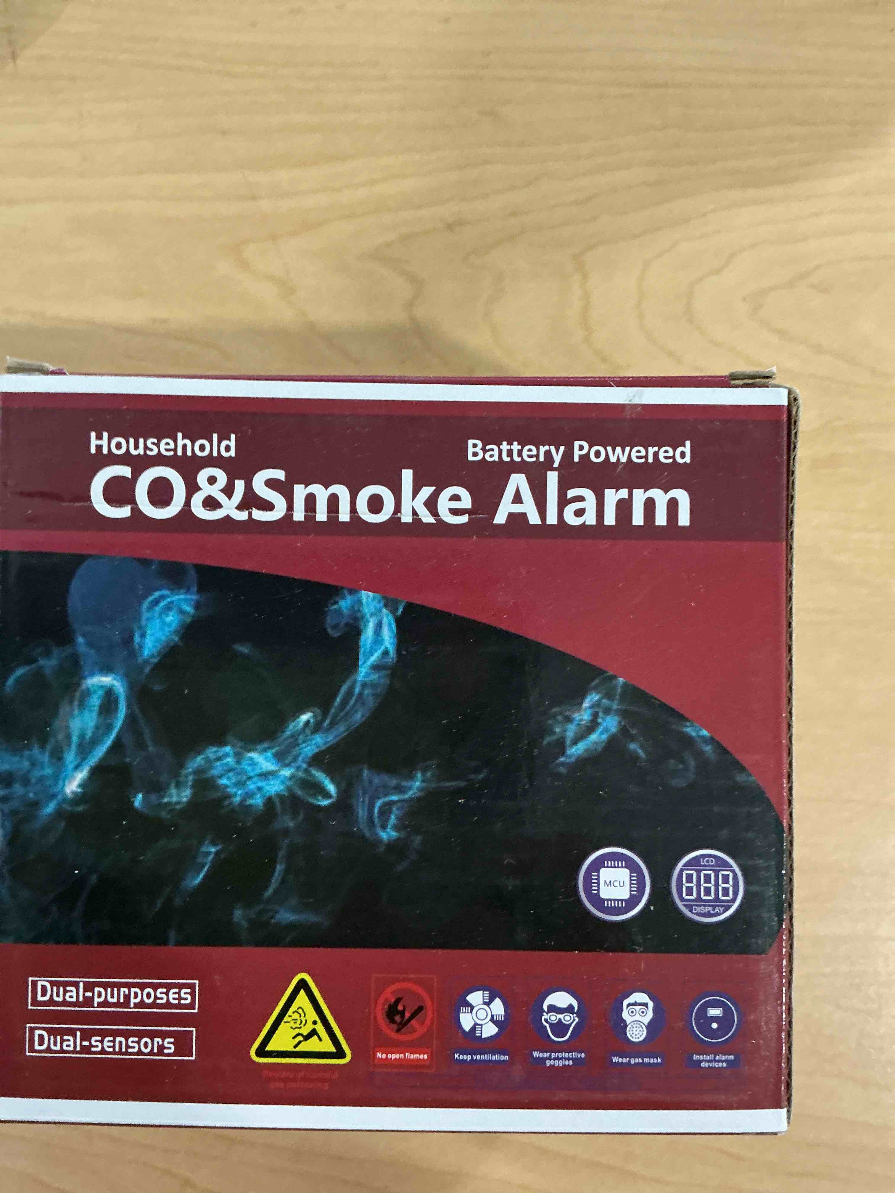 Condition photo showing Good Condition for 2 Pack Smoke and Carbon Monoxide Detector,Smoke Detector Carbon Monoxide Detector Combo with Batteries,Fire Alarm Smoke Detector with Test Button and Digital Display White-2-Pack