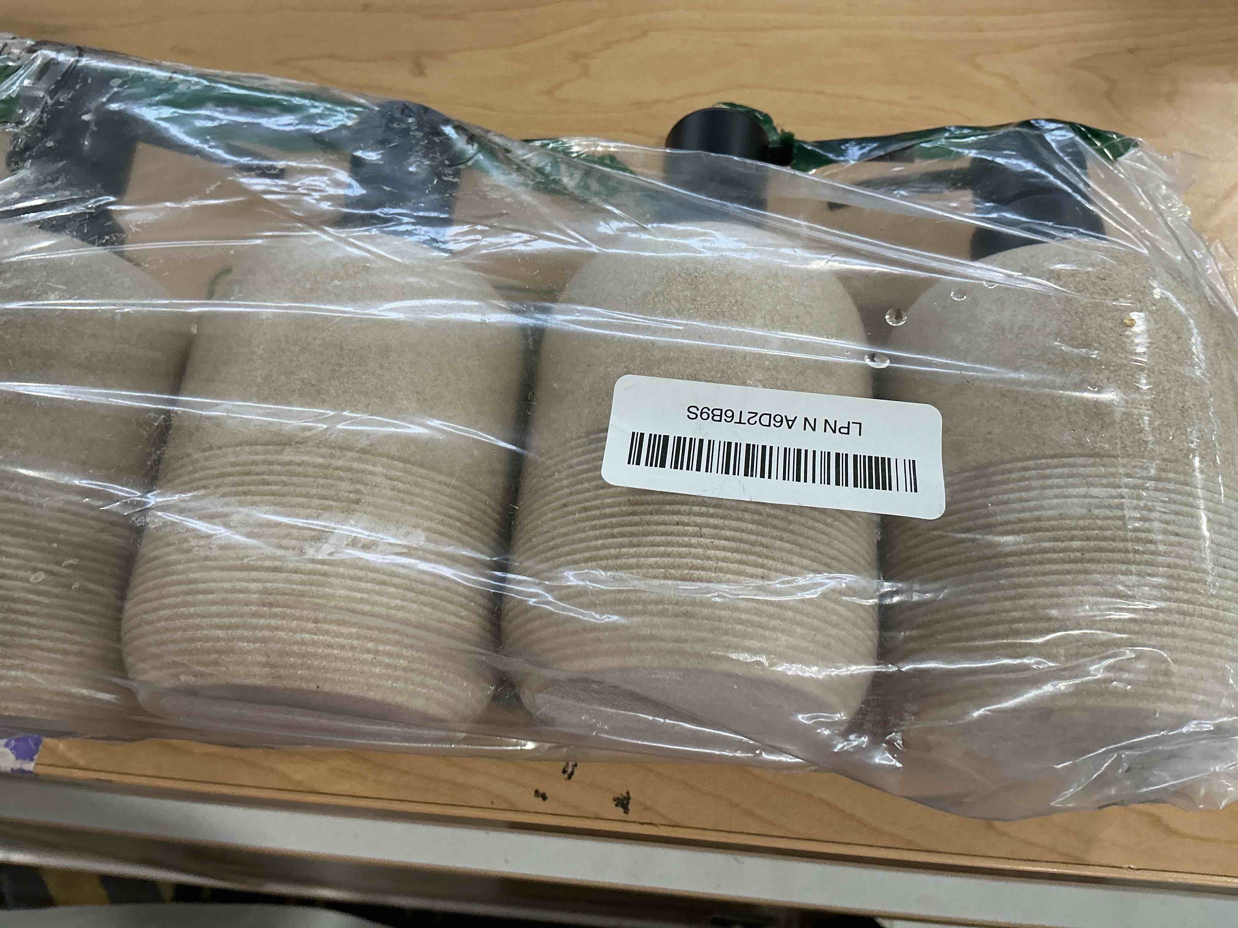 Condition photo showing New/Like New for 2pcs/Set Beige Hand Soap Dispenser Sets,Resin Liquid Soap Dispenser for Bathroom Countertop,Bathroom Lotion Dispensers-10.6oz. Beige_2pcs