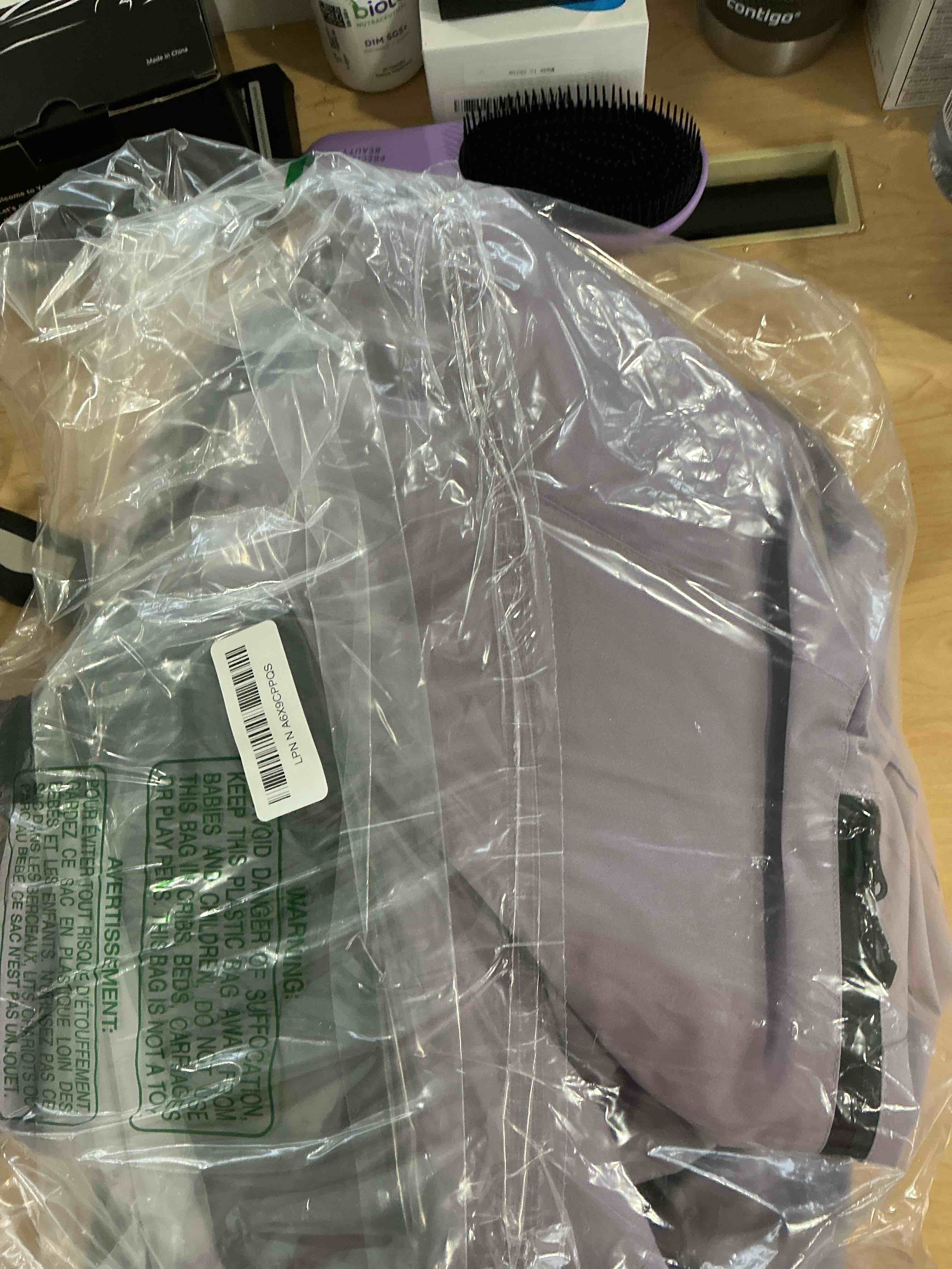 Condition photo showing New/Like New for GSOU SNOW Womens Baggy Snowboard Pants Ski Bibs Snow Loose Overalls Waterproof Windproof Insulated Warm Small Purple