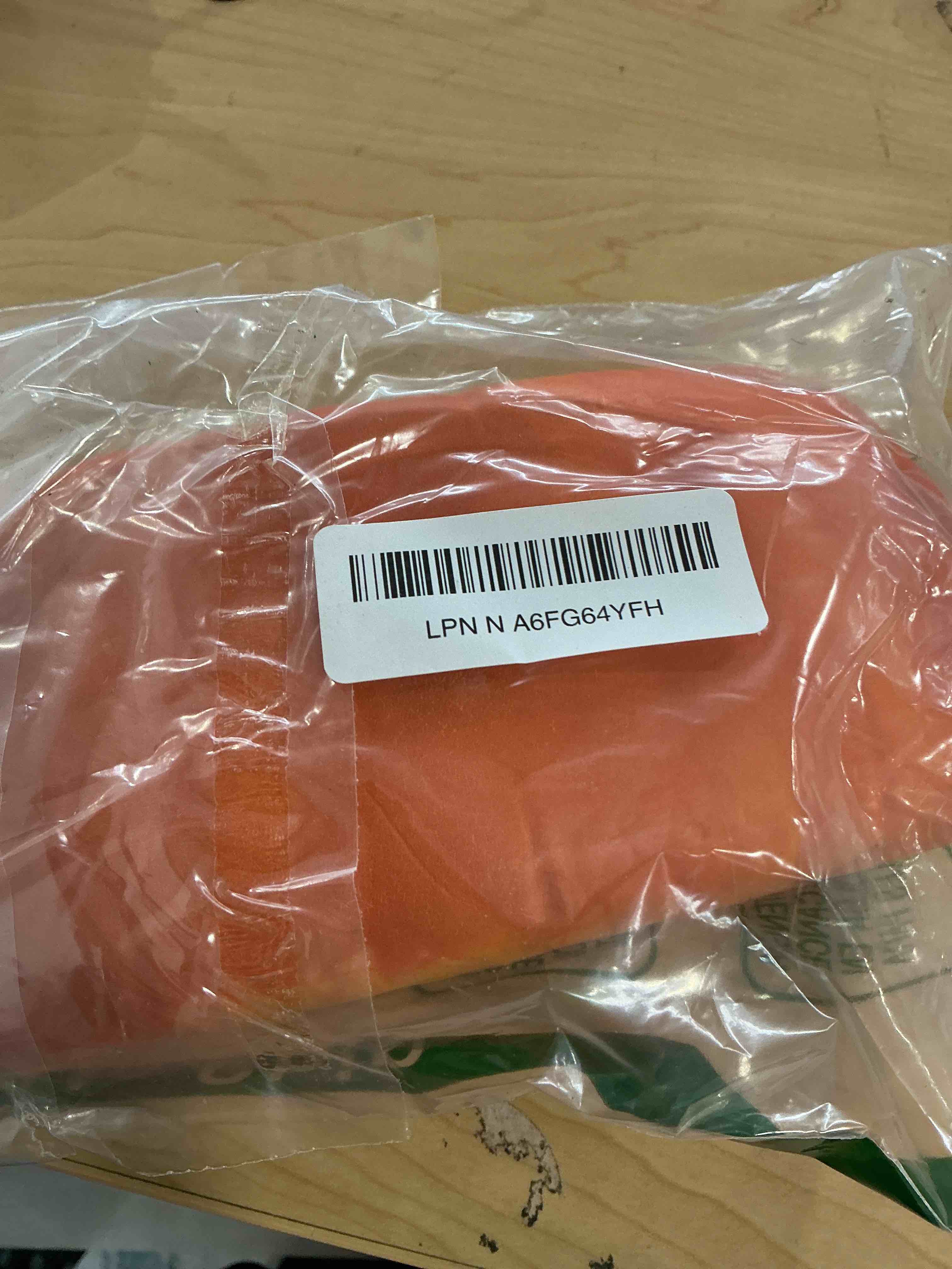 Condition photo showing New/Like New for Anboor 6.9 Inch Bread Squishies Slow Rising Squishies Kawaii Creamy Scented Foam Squishies Toy for Collection Color Random