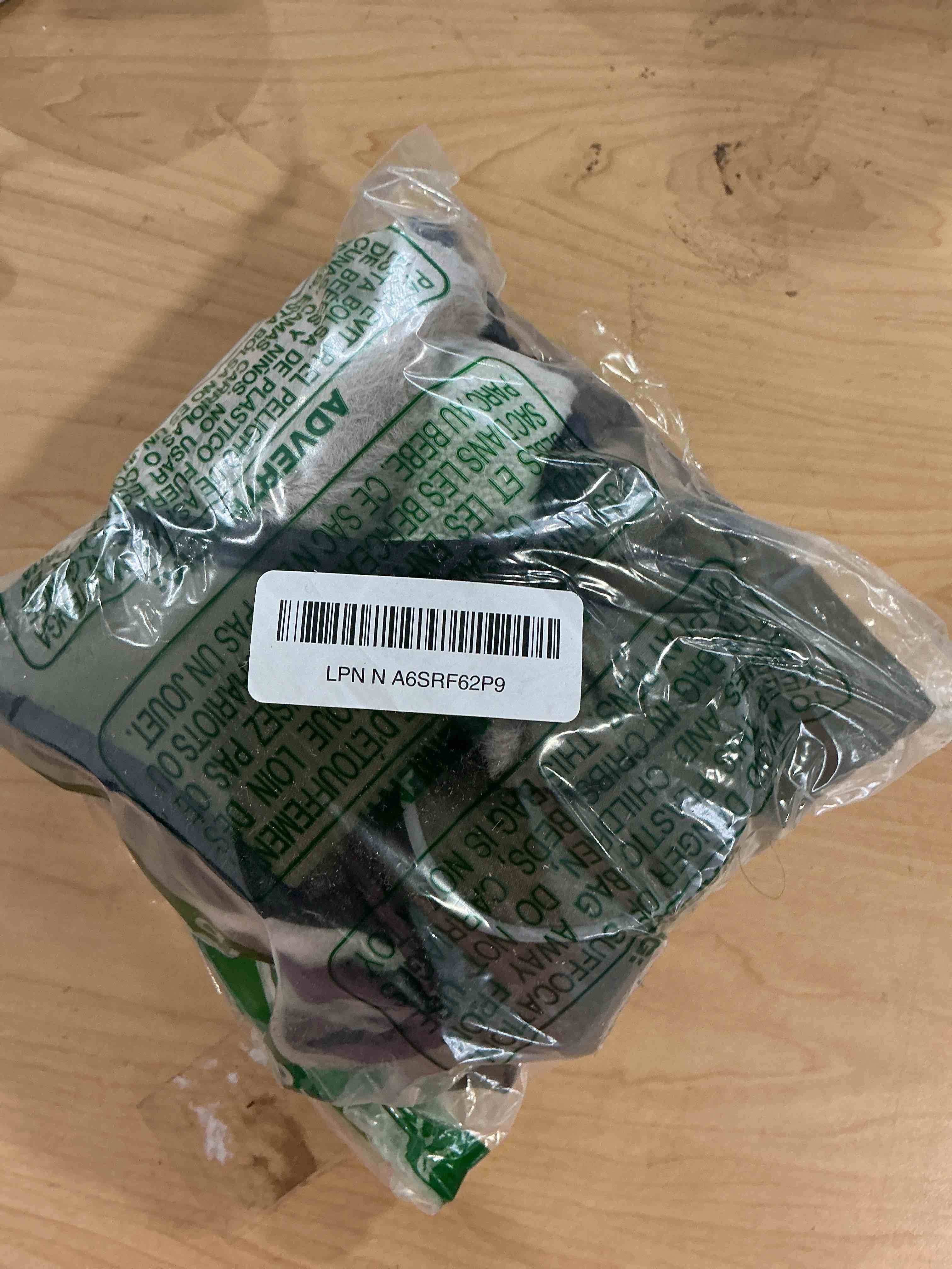 Condition photo showing Good Condition for Dog Coat, Warm Dog Winter Coat Reflective Jacket Waterproof Fleece Vest, Pet Jacket Cozy for Cold Weather, Dogs Snowsuit Windproof, Adjustable Buckle for Large Dogs Large Green