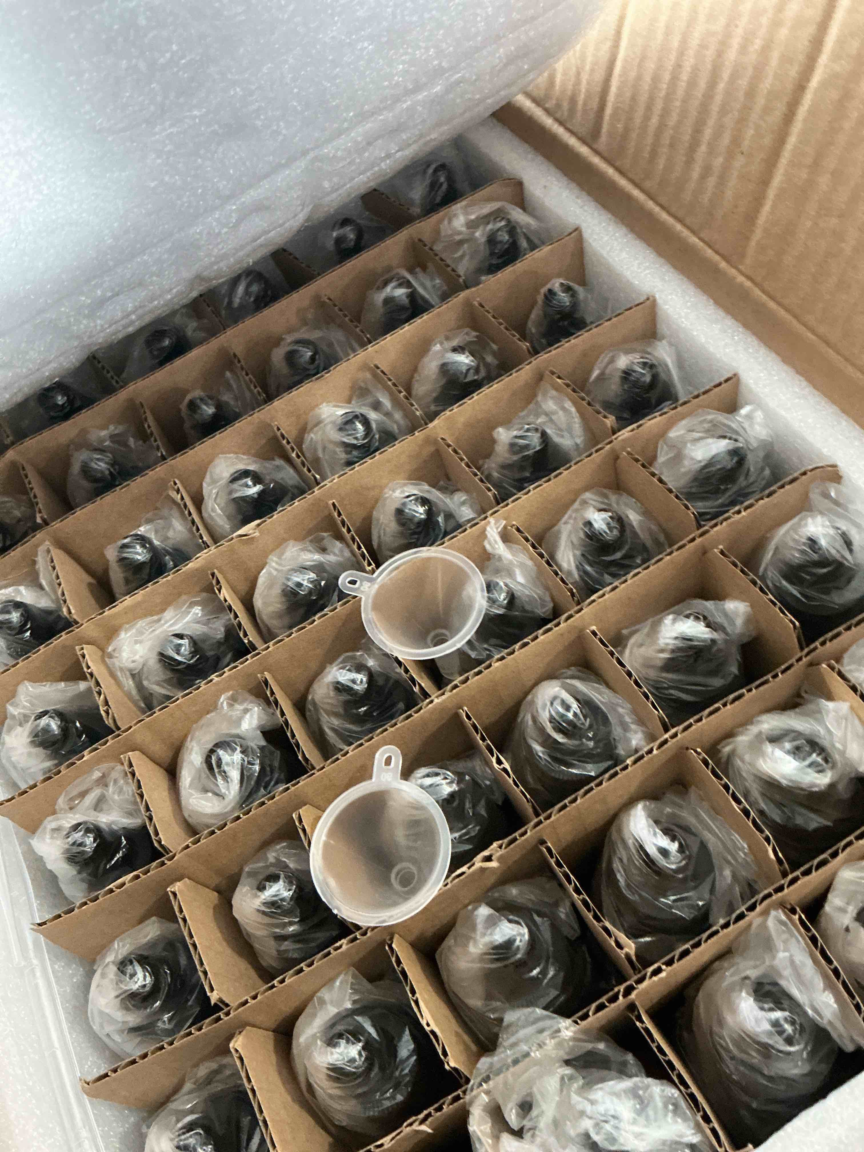 Condition photo showing New/Like New for 48 Pack 1oz Glass Dropper Bottles, Green Eye Dropper Bottles with Glass Droppers for Essential Oils, Perfumes (30ml, Green) Green 1oz