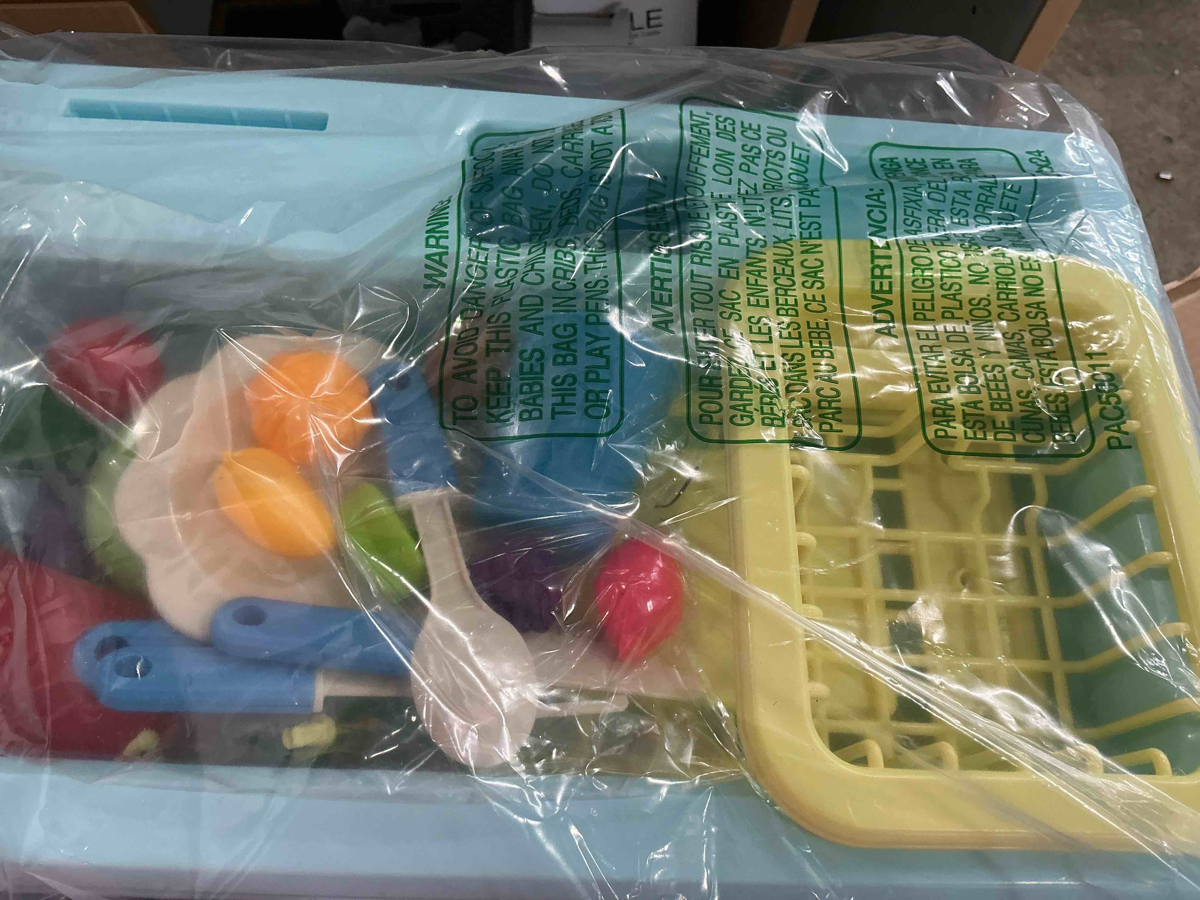 Condition photo showing New/Like New for Play Sink with Running Water, Play Kitchen Toys Sink for Kids 3 4 5 6 7 Years Old, Electrical Dishwasher, Color Changing Kitchen Accessories, Dishes Games, Gifts for Toddlers 3-5 Blue Play Sink