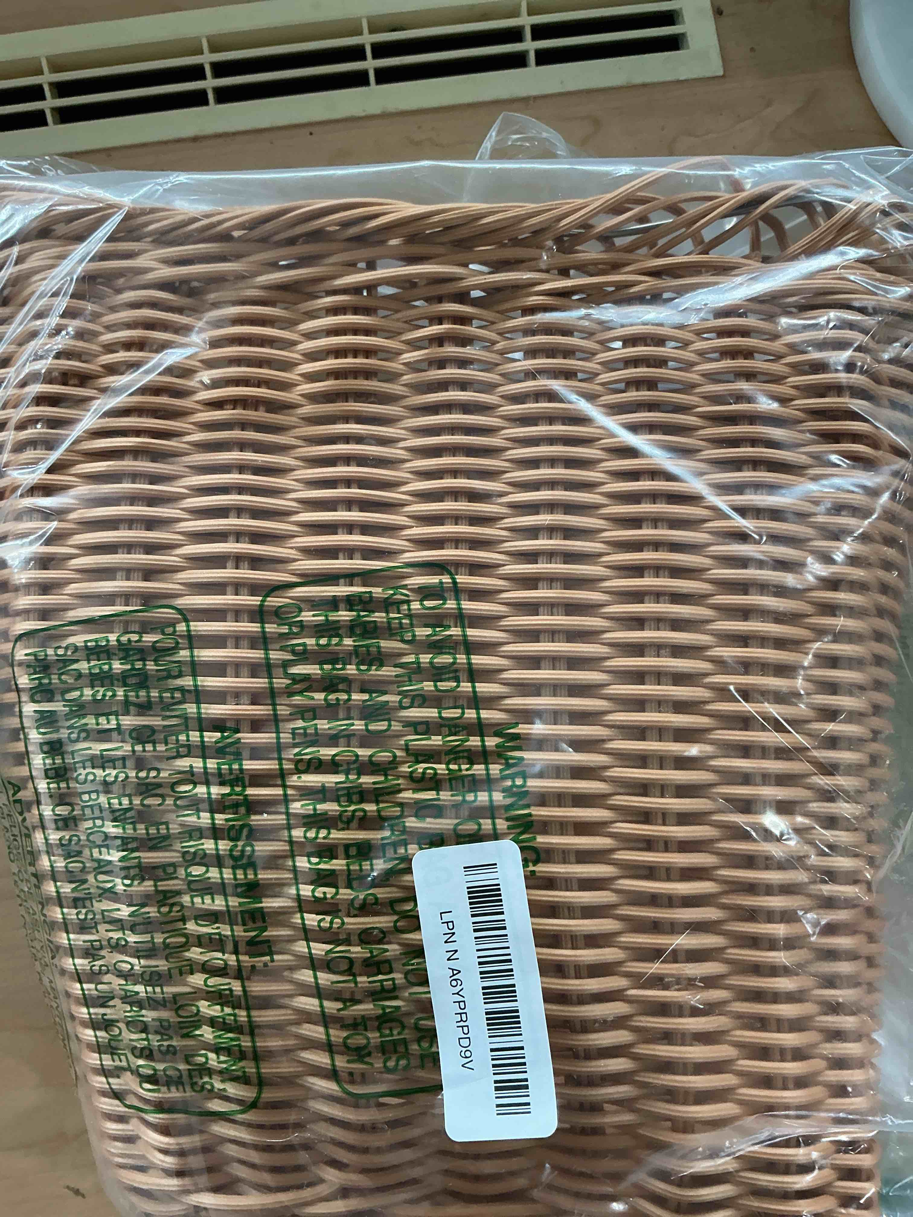 Condition photo showing Good Condition for Wicker Waste Basket, Hand Woven Trash Can, Imitation Rattan Garbage Basket for Bedroom, Bathroom, Kitchen, Living Room (Rectangular) 11" x 7.5" x 11"