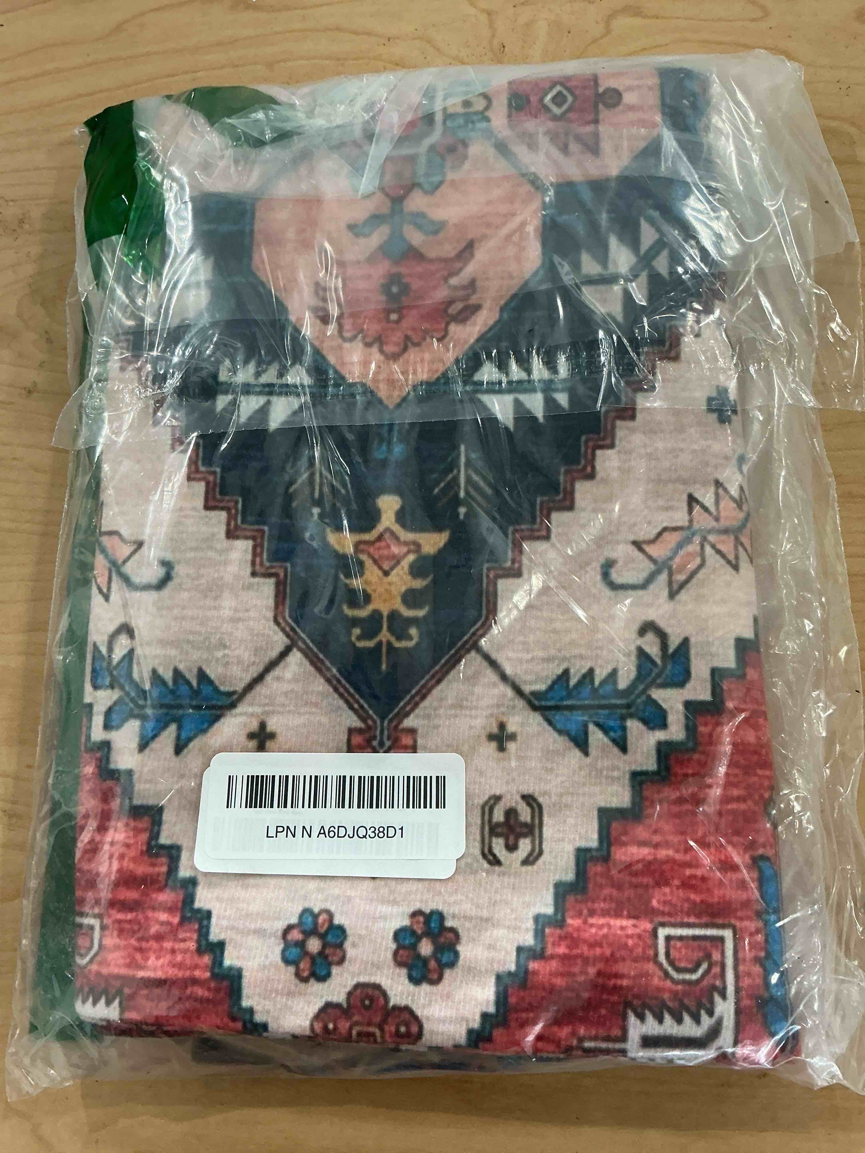 Condition photo showing Good Condition for Snycler Boho Throw Pillow Covers 20x20 inch Set of 2 Bohemian Carpet Throw Pillows for Couch Blue&Red Decorative Pillow Cases Farmhouse Home Decor for Sofa Porch Patio Bed Room Outdoor Blue-red 20" x 20" (Pack of 2)