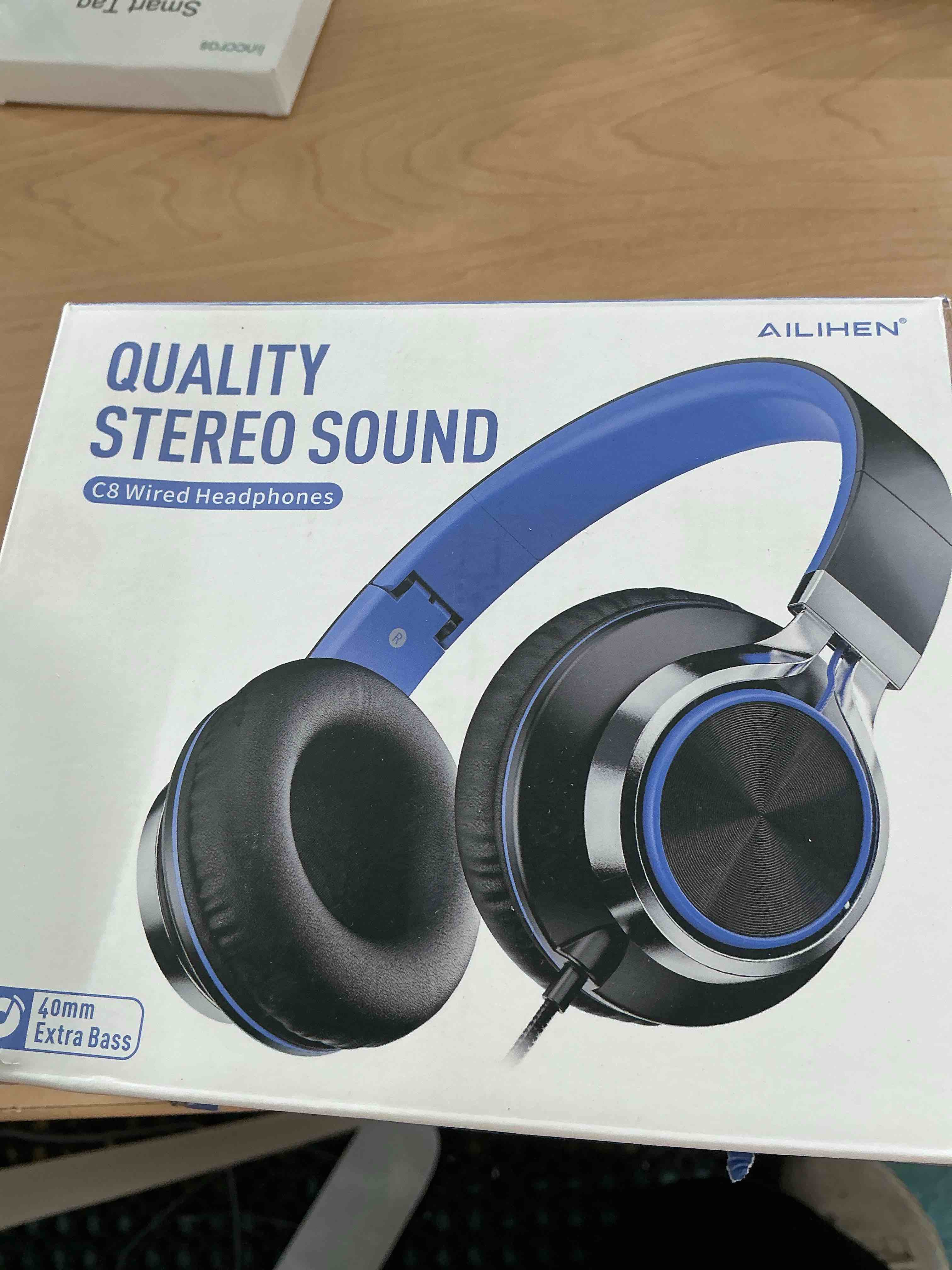 Condition photo showing New/Like New for AILIHEN C8 Kids Headphones Wired, On-Ear Headphones with Microphone and Volume Control Foldable Corded Stereo 3.5mm Headset for School Teens Smartphones Chromebook Laptop Tablets Travel (Black Blue) Black, Blue Medium