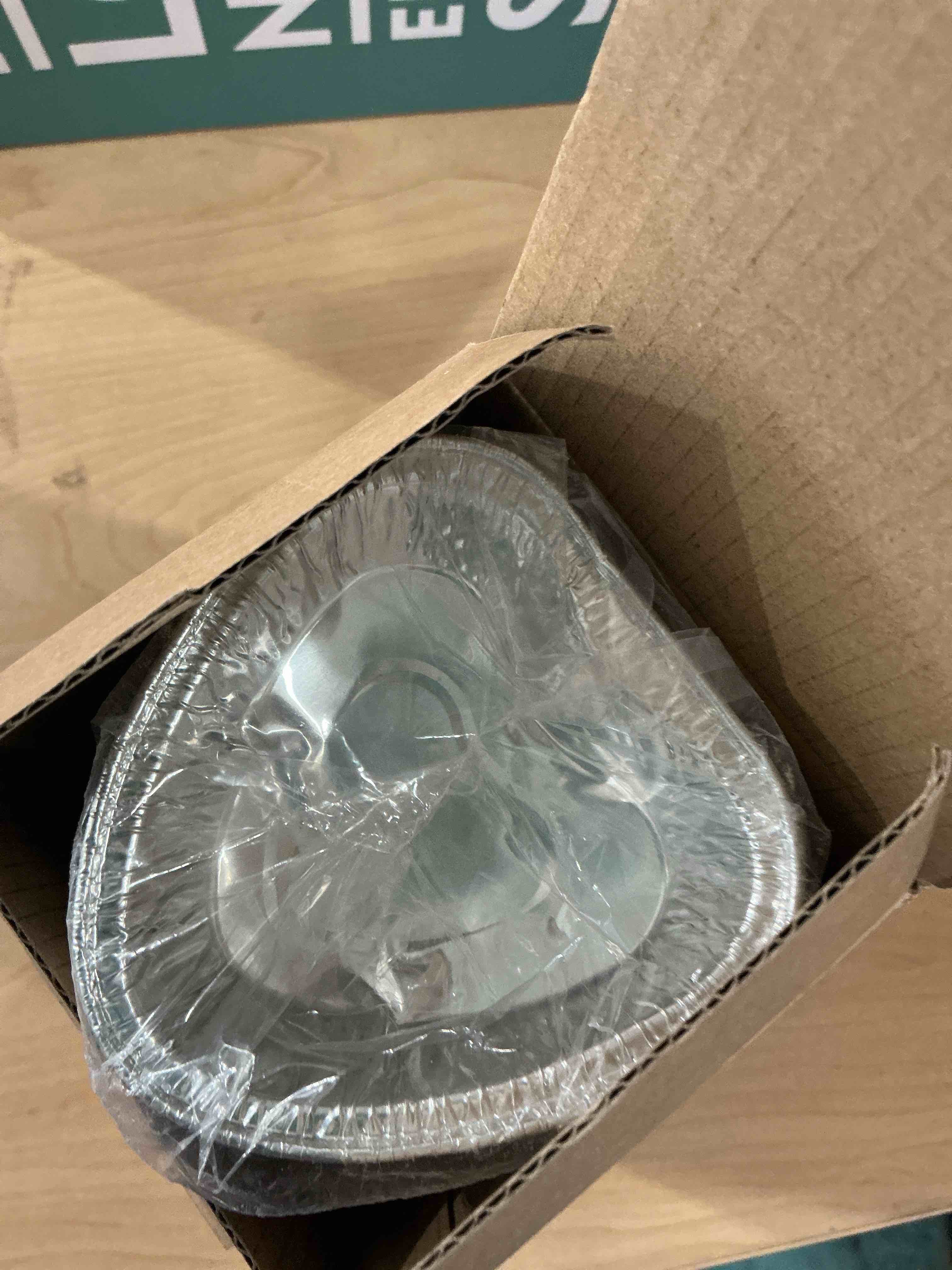 Condition photo showing New/Like New for Honeydak 50 Pcs Heart Shaped Cake Pans for Baking with Lids 3.4 oz / 100ML Valentine's Aluminum Foil Cupcake Cups Mini Heart Cake Liners Disposable Baking Tins for Wedding Anniversary Dessert 50 100 ml