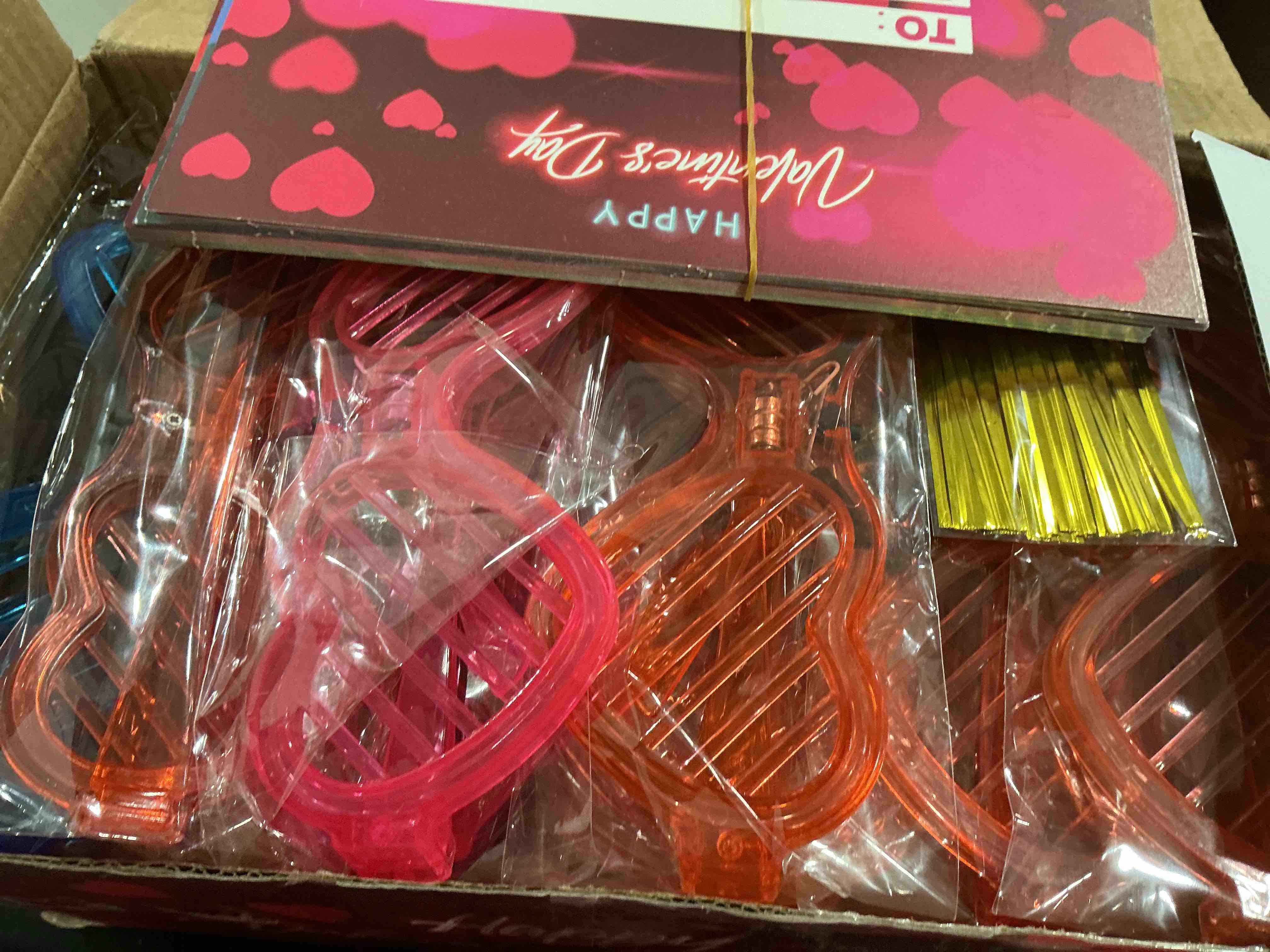 Condition photo showing New/Like New for SpringFlower Valentines Day Cards, Valentines Greeting Card with Light Up Glasses,Classroom Valentines Exchange Gifts Valentines Party Favors School Classroom Valentine's Prizes