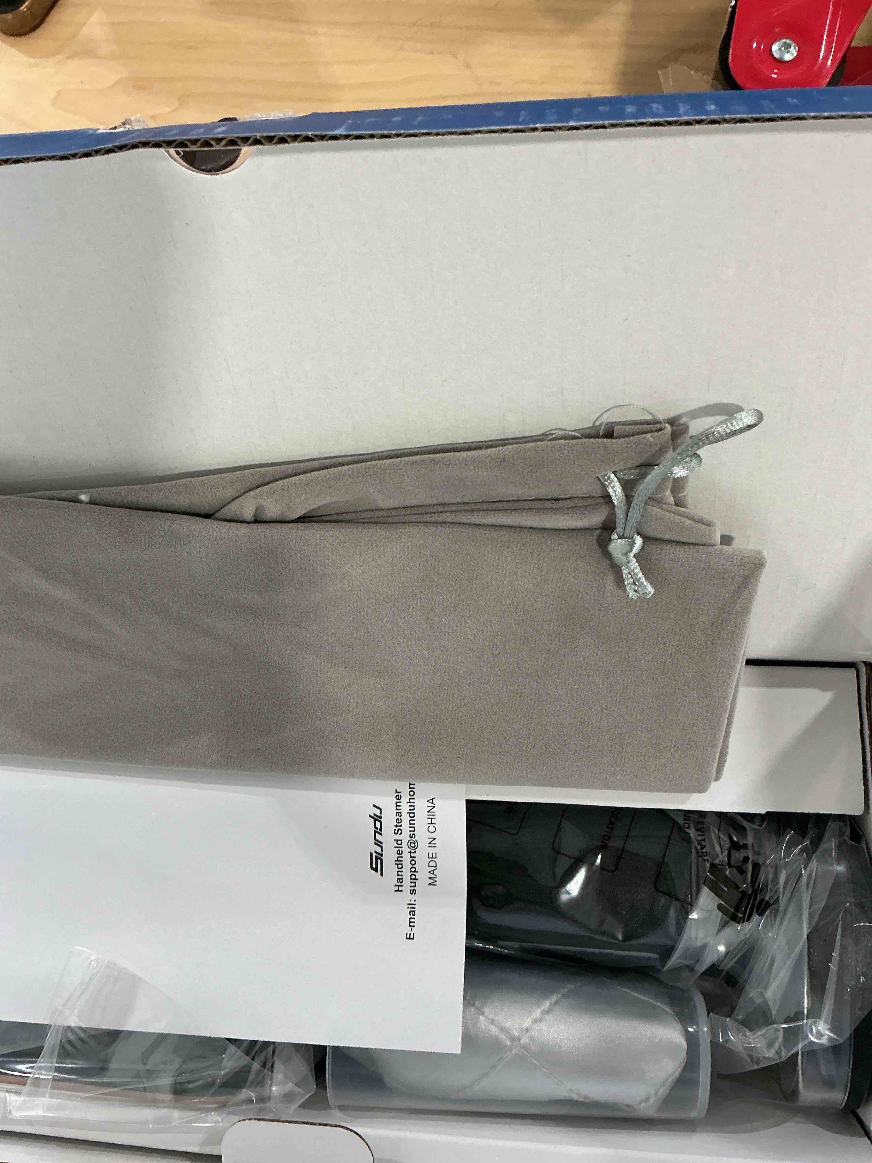 Condition photo showing New/Like New for Steamer for Clothes Portable Handheld Garment Steamer,15s Fast Heat-up,180ml Tank,Steamer Ironing Gloves,35 Minutes of Continuous Ironing for Travel and Home(Black Gold)