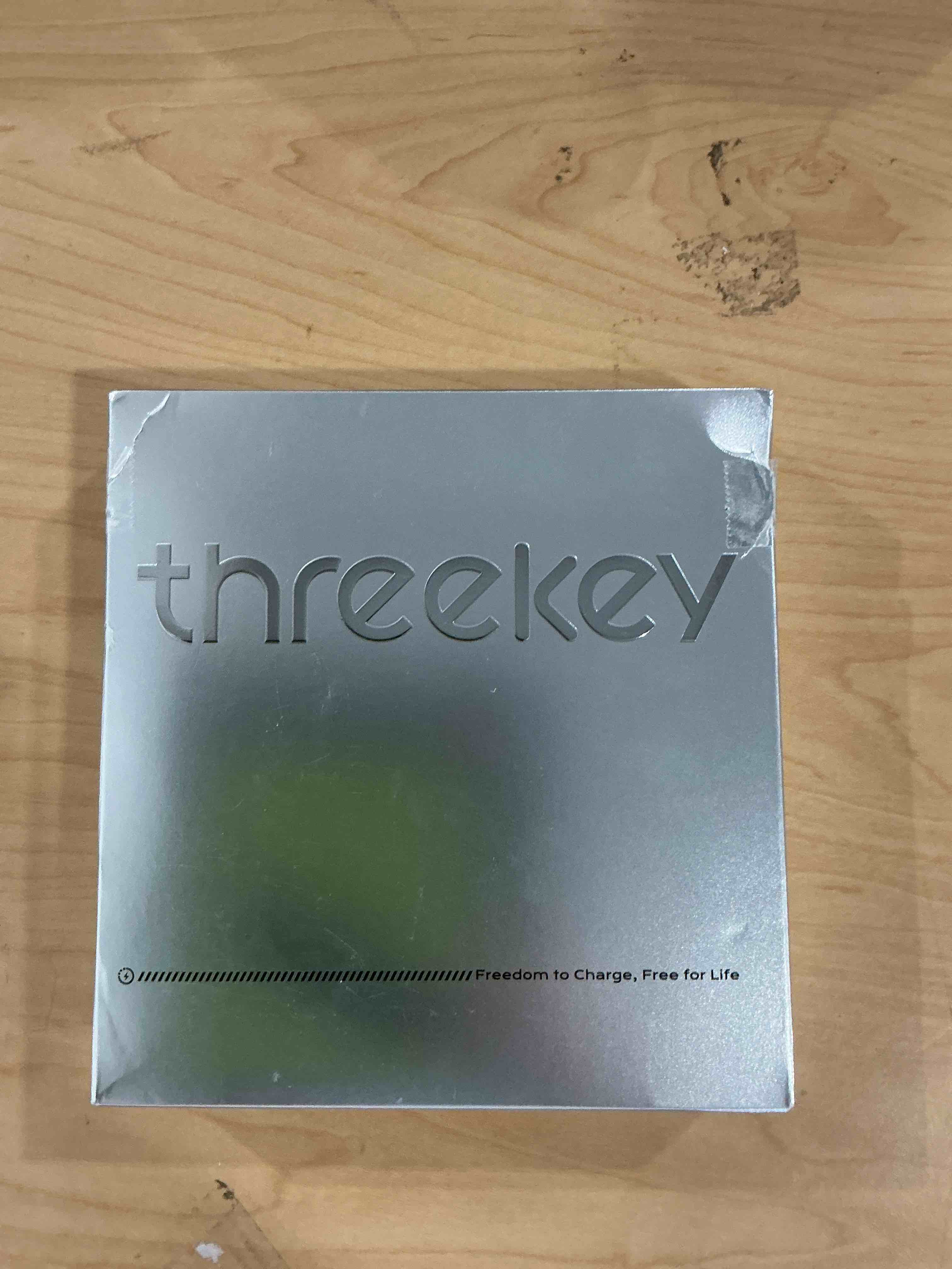 Condition photo showing Good Condition for THREEKEY for?Qi2 25W Certified? MagSafe Car Mount Charger with Cooling Fan&LED Light, 360° Rotating Fast Wireless Charger & Phone Holder for iPhone 17-12, Galaxy S25 | 30W Adapter Included Black