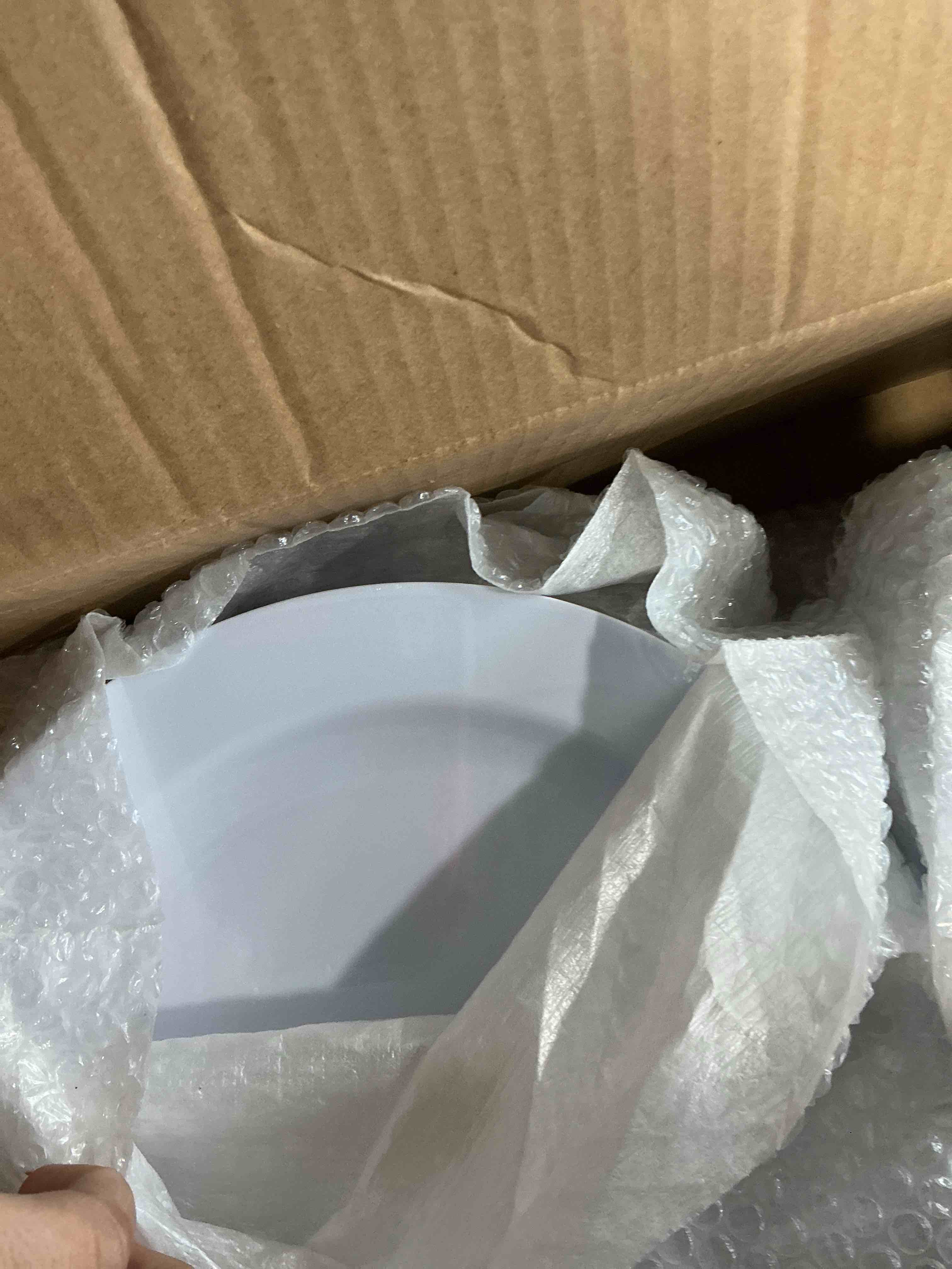 Condition photo showing New/Like New for BESTSTAR 200PCS White Plastic Plates Set, 100 10.25 inch Dinner Plate and 100 7.5 inch Dessert Plates, Premium Disposable Plates for Party, Wedding 200 White
