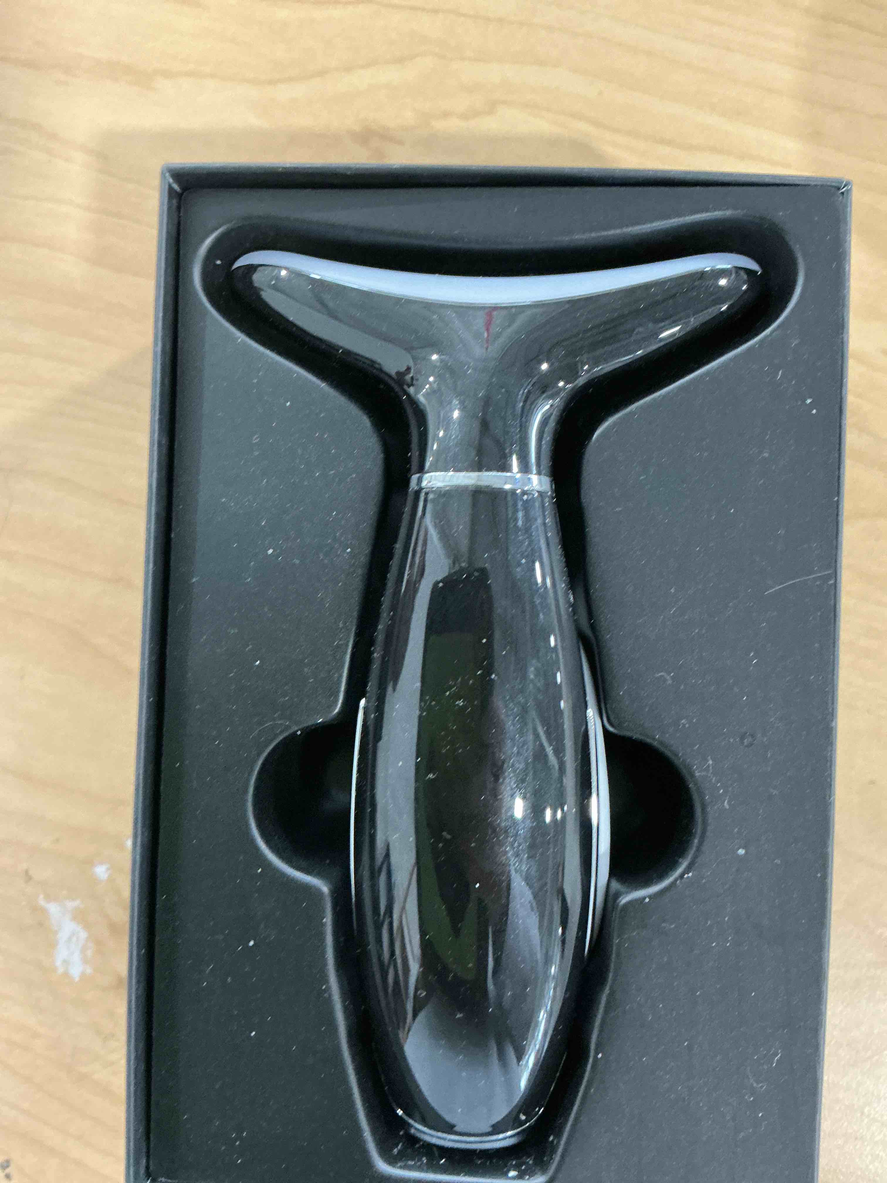 Condition photo showing Good Condition for 7 Color Galvanic Machines - Red Light Therapy for Face and Neck, Face Massager Tool for Wrinkles, Double Chin, Vibrating Facial Massager with Thermals, Black