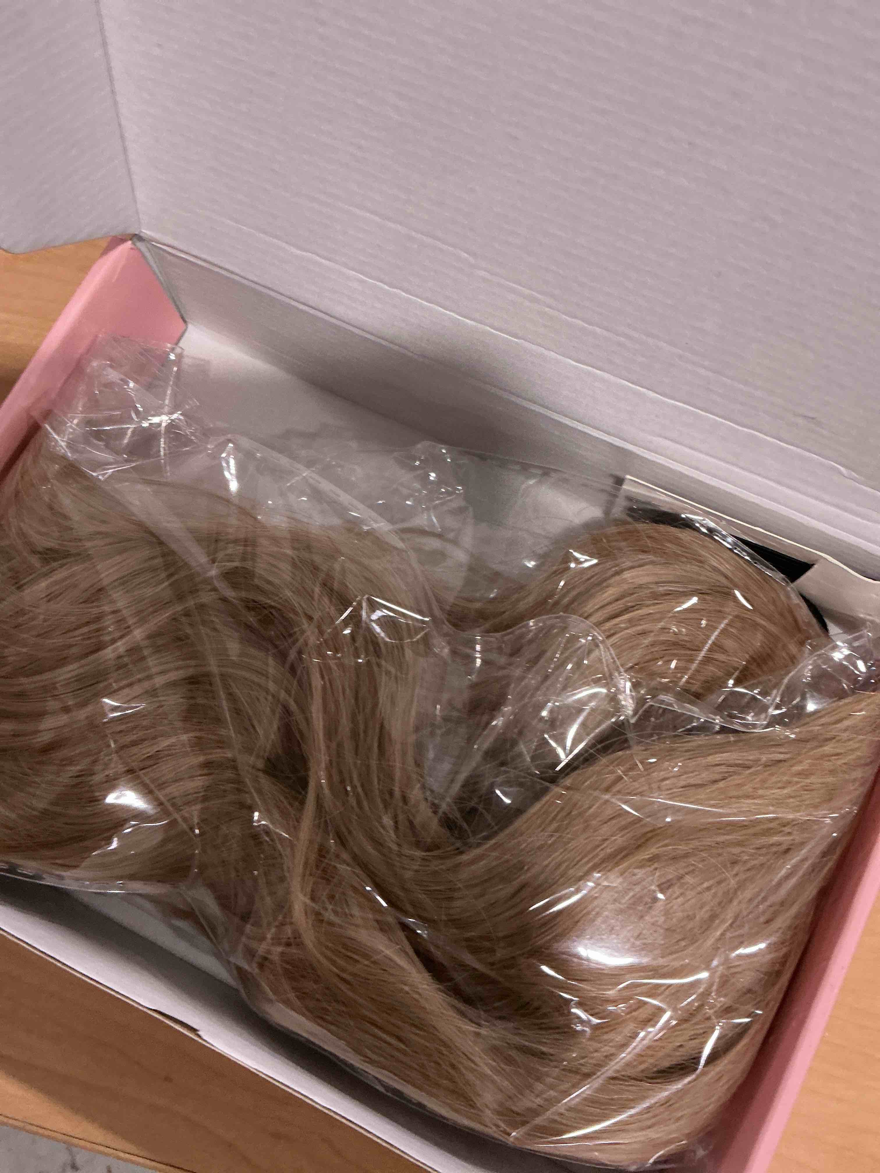 Condition photo showing New/Like New for Flufymooz Ponytail Extension, Flexible Wrap Around Ponytail Extension Long Wavy Curly Ponytail Hair Extensions Natural pony tail Synthetic Hairpiece for Women 26 Inch (Champagne Blonde) 26 Inch Champagne Blonde