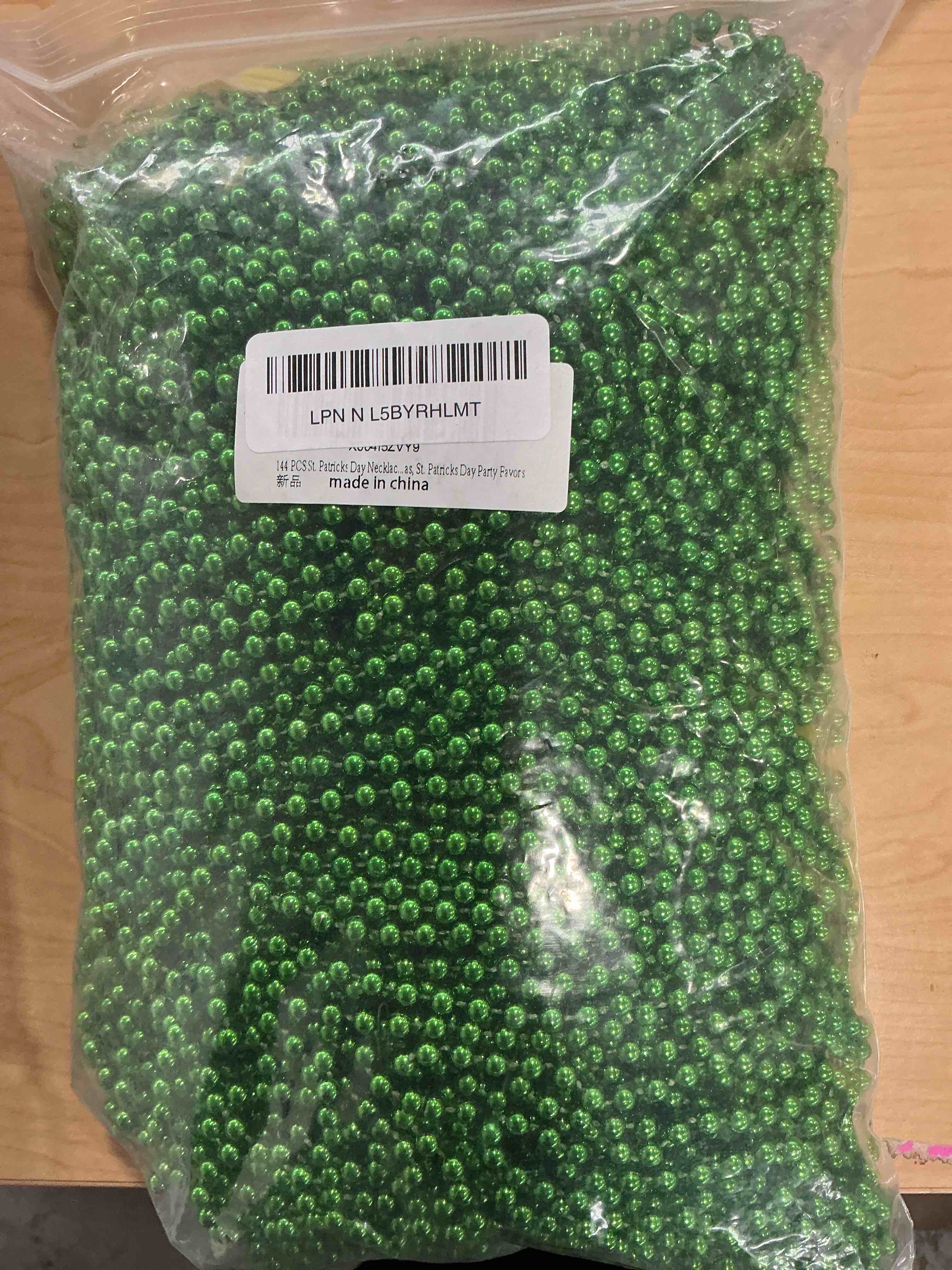 Condition photo showing New/Like New for YAXINRUI 144 PCS St. Patricks Day Necklaces, Green Mardi Gras Christmas Bead Necklaces, 33" St. Patrick's Day Green Beads St. Patricks Day Accessories for Mardi Gras, St. Patricks Day Party Favors Green 144 Pcs
