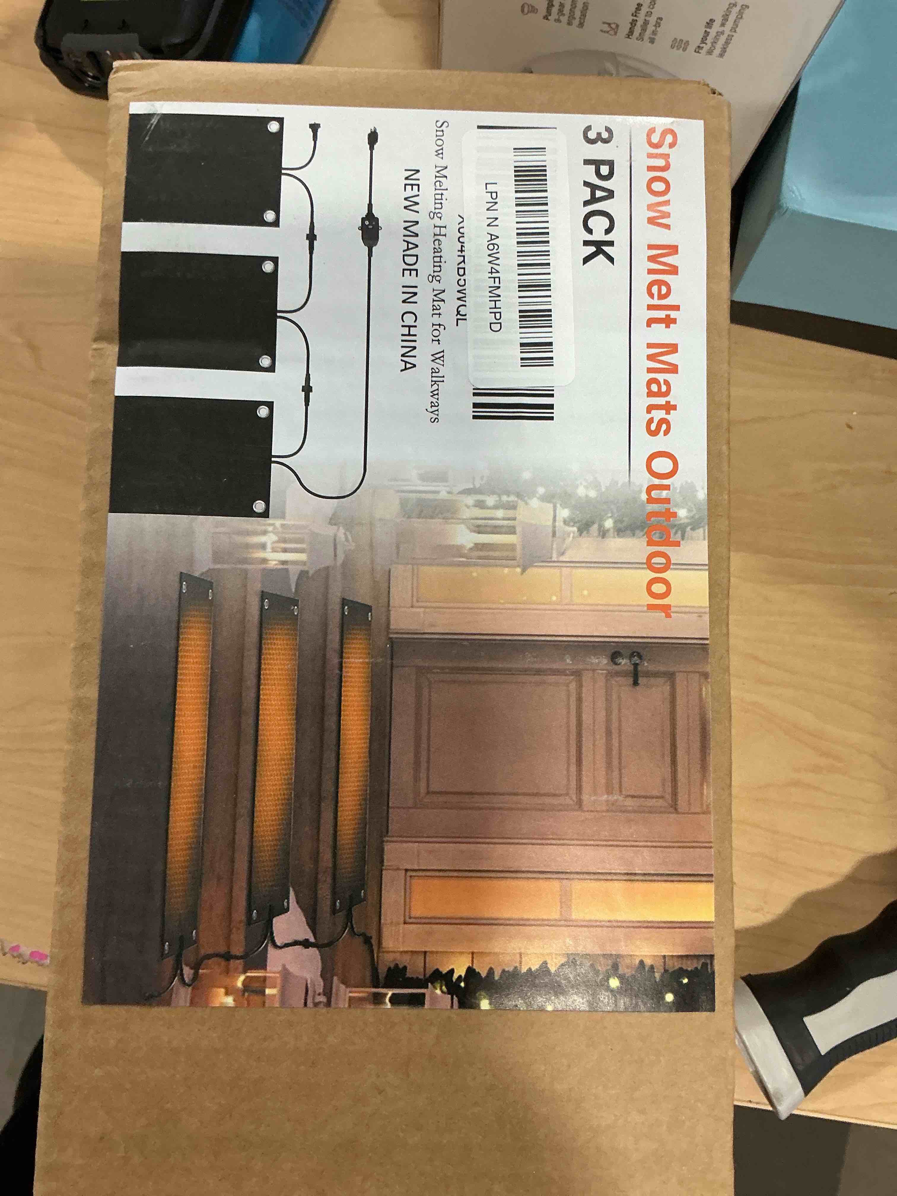 Condition photo showing New/Like New for 3 Pcs Heated Snow Melting Mats, 10 x 30 in No-Slip Rubber Heated Outdoor Mats, Snow and Ice Melting Mats for Winter Outdoor Stairs, Steps, Doorways,Walkways, Driveway, 2 in/h Melting Speed 3pcs