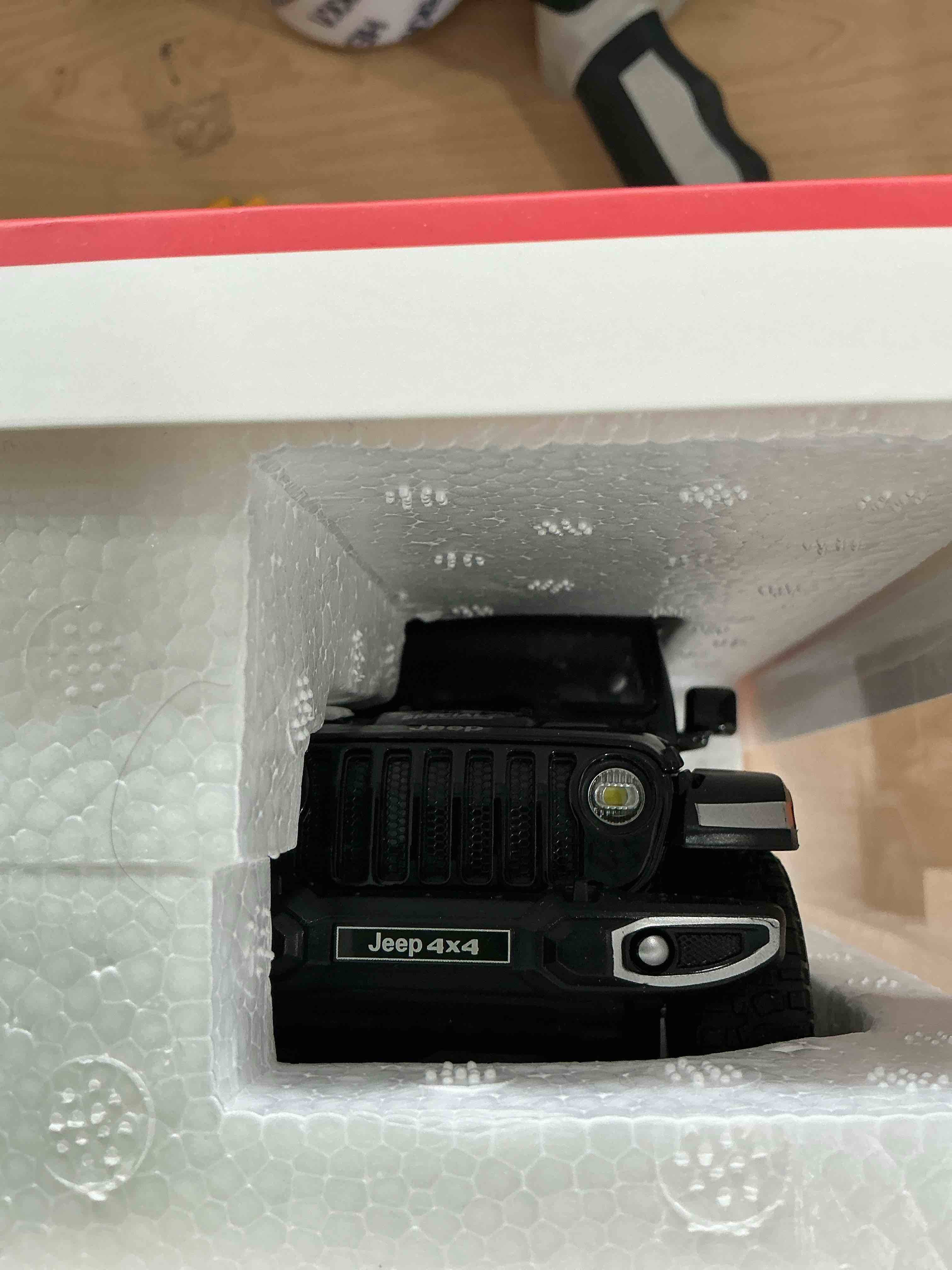 Condition photo showing New/Like New for BDTCTK Off-Road 7 Door for Wrangler Diecast Toy Car Model, 1/22 Scale Metal Alloy Vehicle for Kids Boys Girls Adults, Doors Open, Light and Sound, Gifts Black