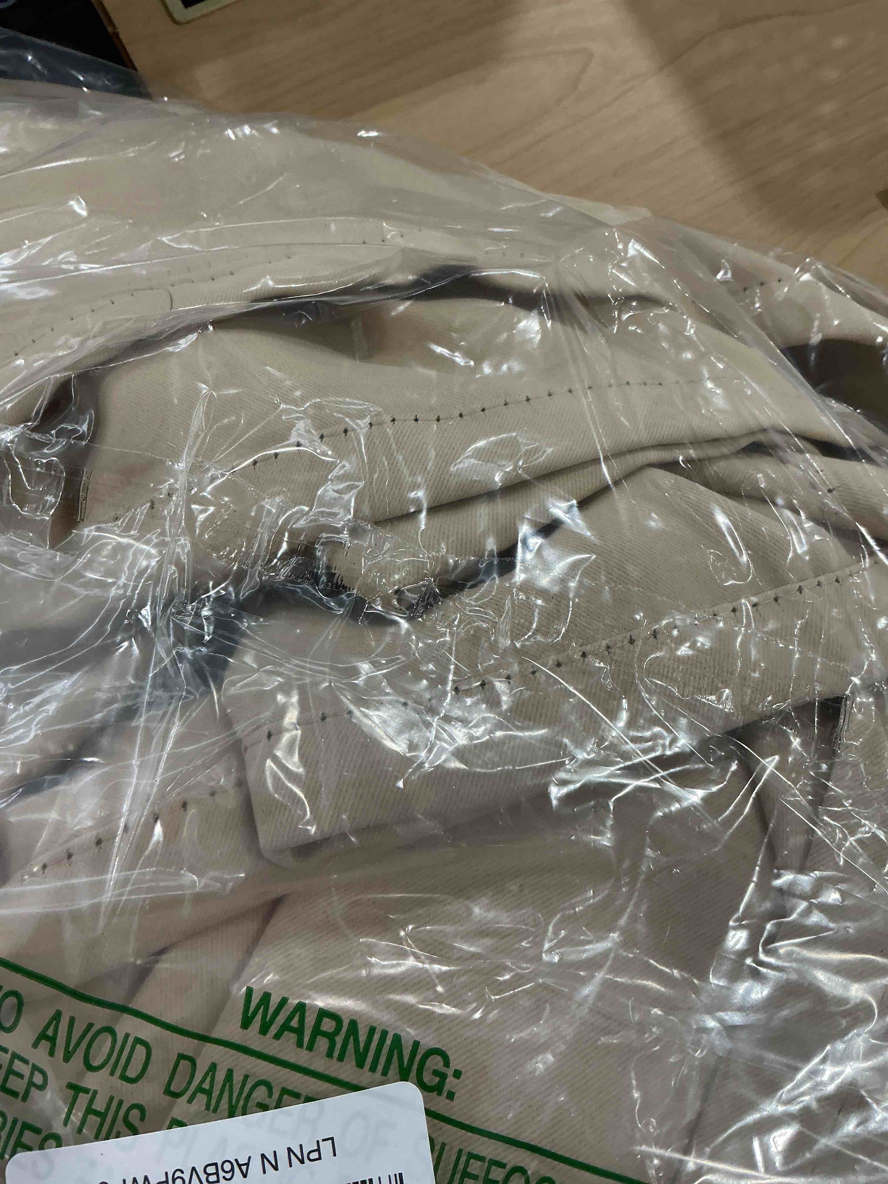 Condition photo showing Good Condition for Yakamok Thermal Insulated Grommet Blackout Draperies/Drapes for Bedroom Window,Room Darkening Curtain Panels with 2 Tie Backs Included (2 Panels, W52 x L84 -Inch, Beige) 52"W x 84"L (Pack of 2) Beige