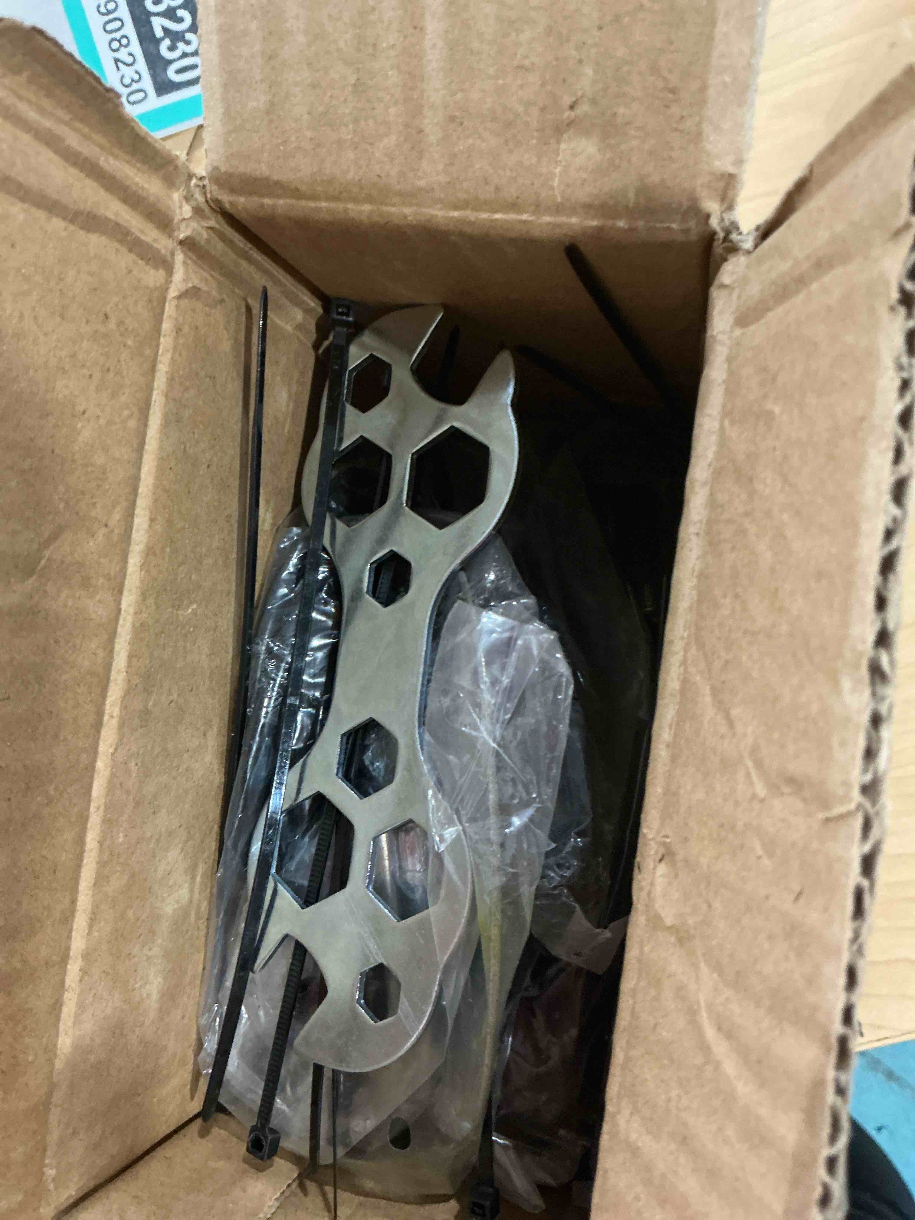 Condition photo showing Good Condition for Complete Bike Brakes Set, Universal Bike Front and Rear MTB Brake, Inner and Outer Callipers Cables Lever Kit with Multi-Tool Wrenches Black