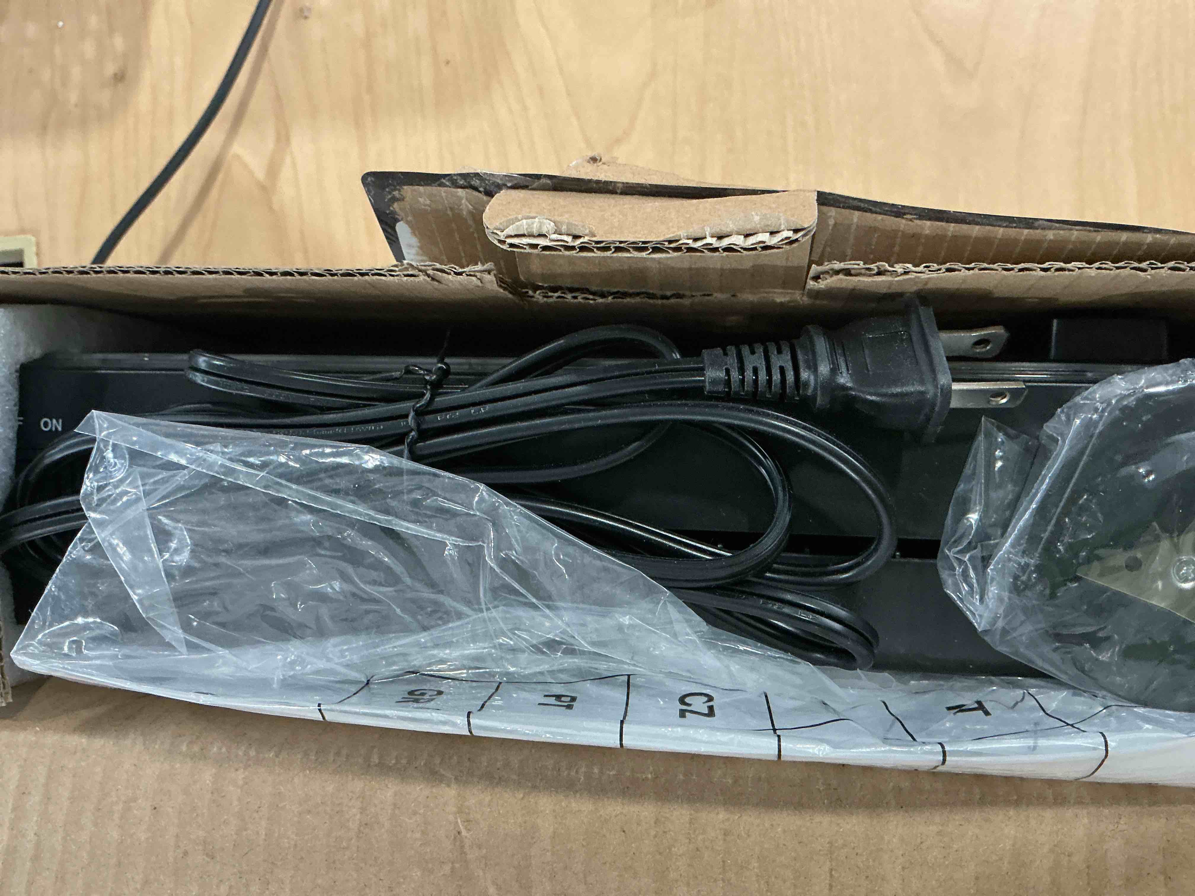 Condition photo showing Good Condition for All-in-One 9" Laminator Kit with 10 Sheets & Corner Rounder | Quick 3-Min Warm-Up, Perfect for Teachers, Home, Office | Portable & Hassle-Free