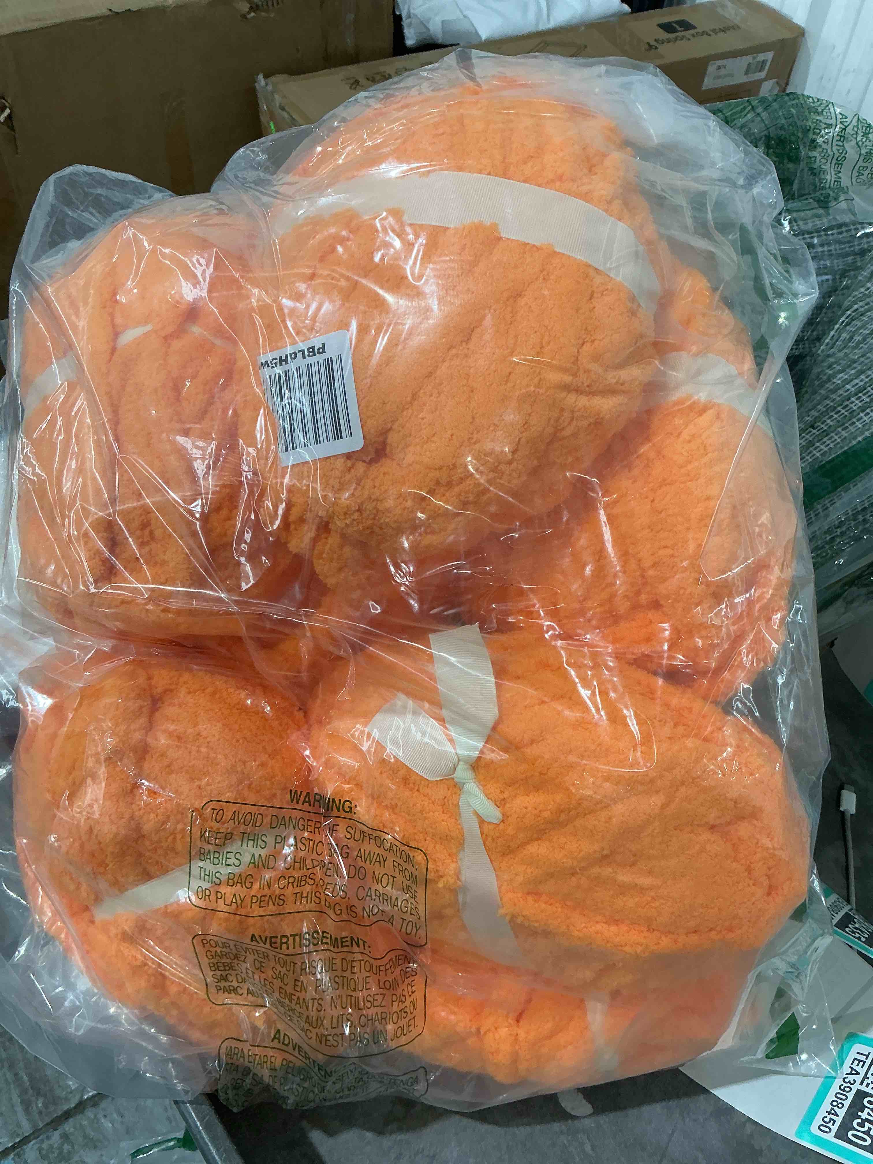 Condition photo showing New/Like New for Chunky Yarn for Hand Knitting 8 Pack, Fluffy Thick Yarn for Crocheting, Soft Bulky Chenille Blanket Yarns for Handcrafts & DIY(Orange 28yds 8oz Each Skein)