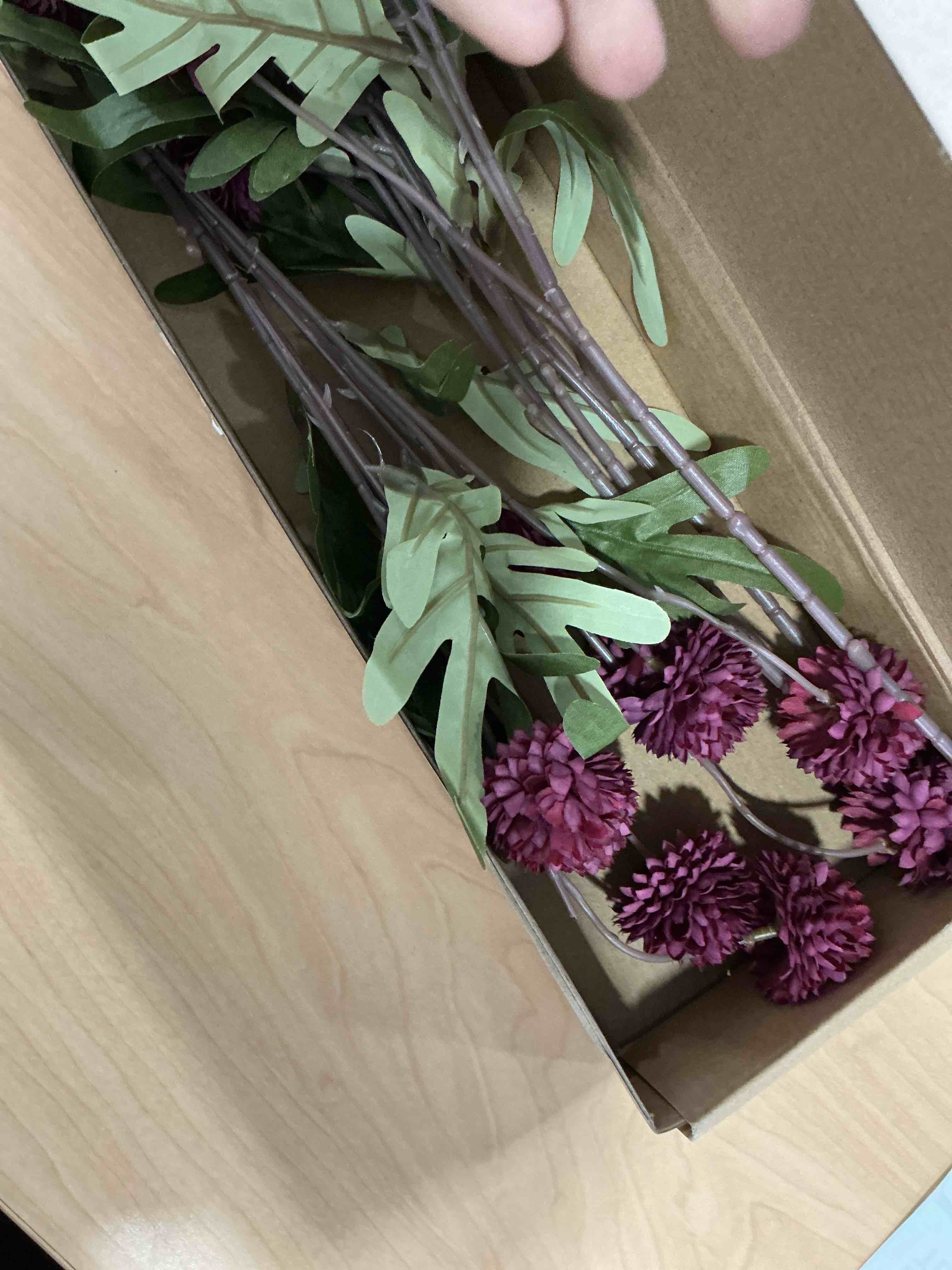 Condition photo showing New/Like New for Floroom 6pcs Burgundy Faux Silk Mums Artificial Flowers, Bulk Fake Small Mini Chrysanthemums with Stems for DIY Wedding Centerpieces Floral Arrangements Vase Fillers Home Decorations Burgundy 6pcs