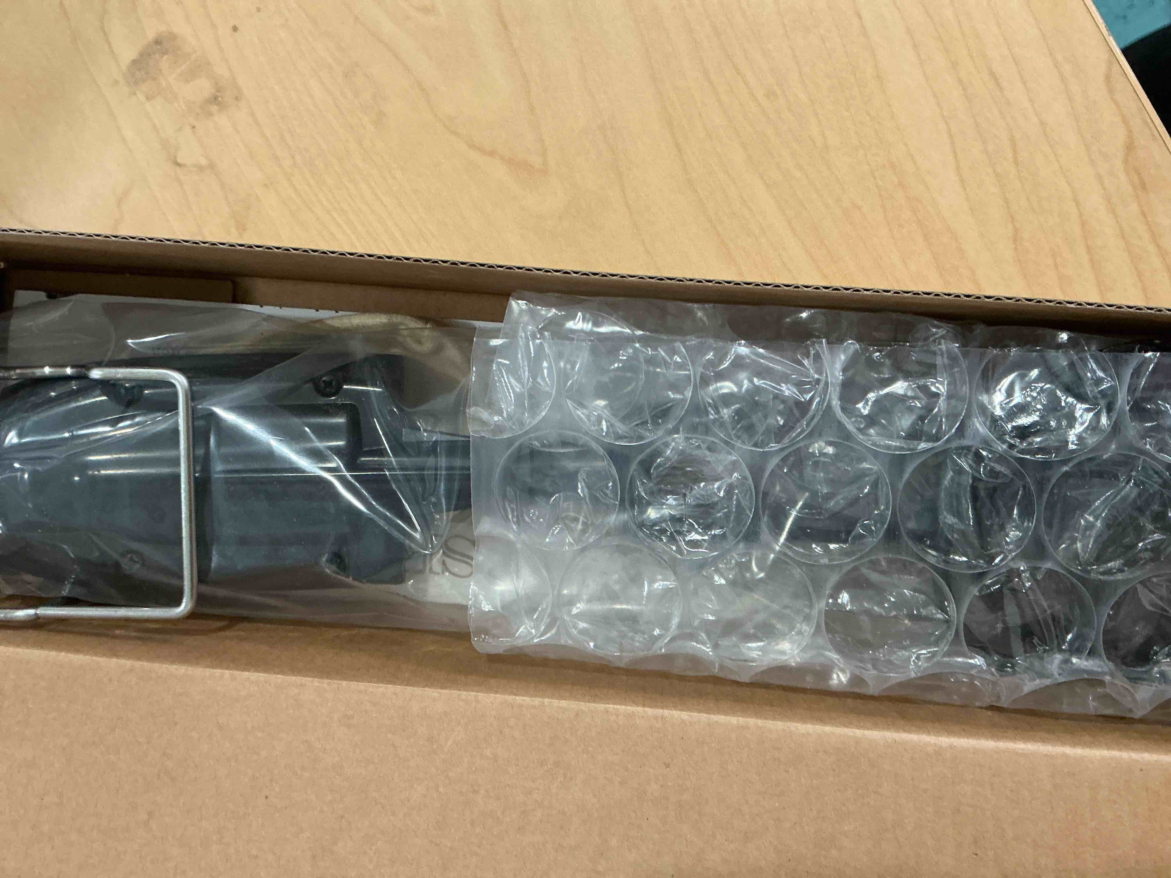 Condition photo showing New/Like New for O'SKOOL Edge Banding Iron 100–200°C with Digital Display, Adjustable Heat Sealing Tool for Veneer & Tacking, °C/°F Switchable 110V