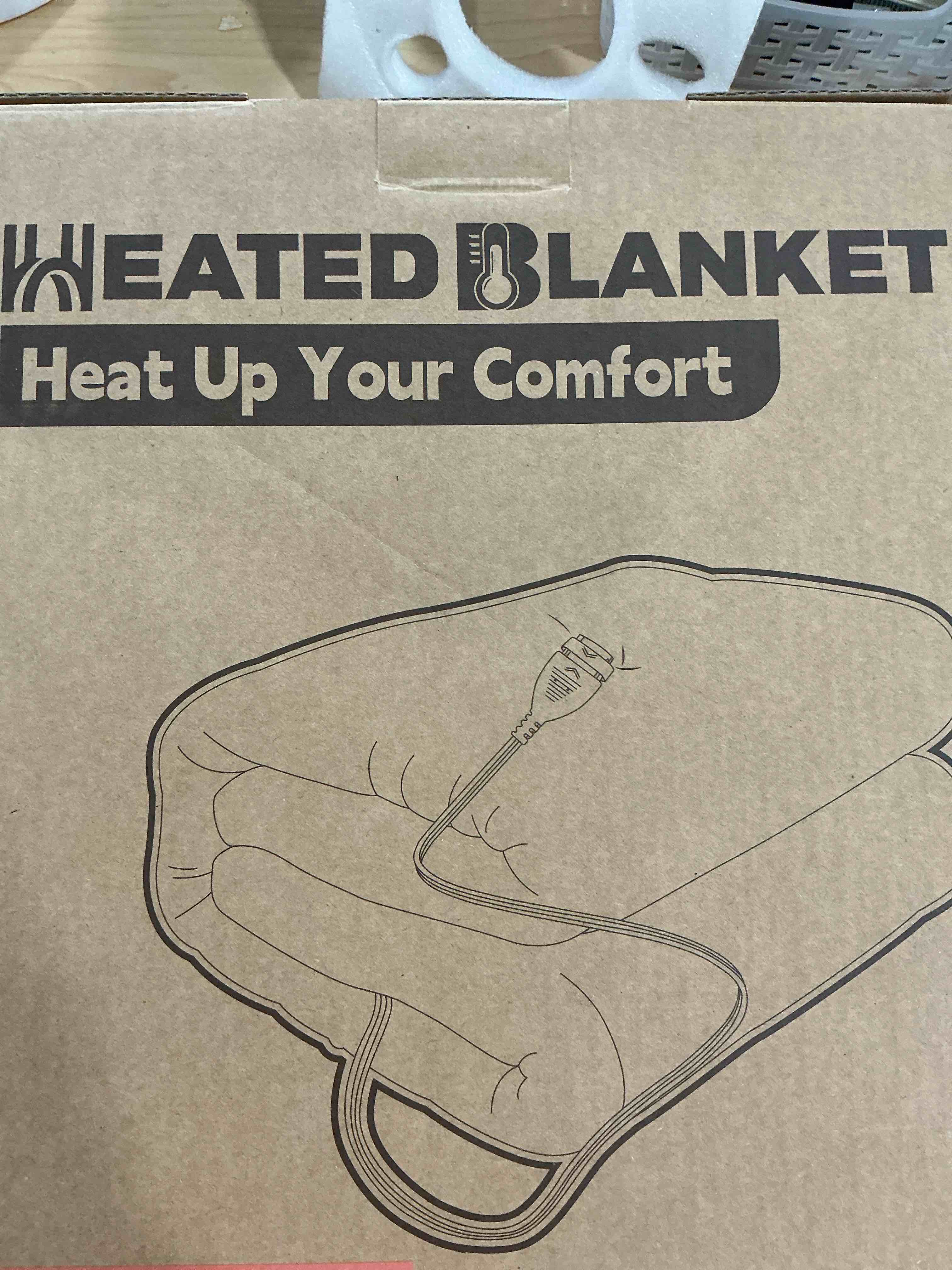 Condition photo showing New/Like New for Electric Heated Blanket 72"x84" Full Size, Soft Flannel and Sherpa Double-Sided Material with 4 Heating Levels and 10 Hours Auto-Off, Machine Washable, Cozy Plush Fabric for Home, Brown Plaid 022-brown Plaid Full Size(72"x84")