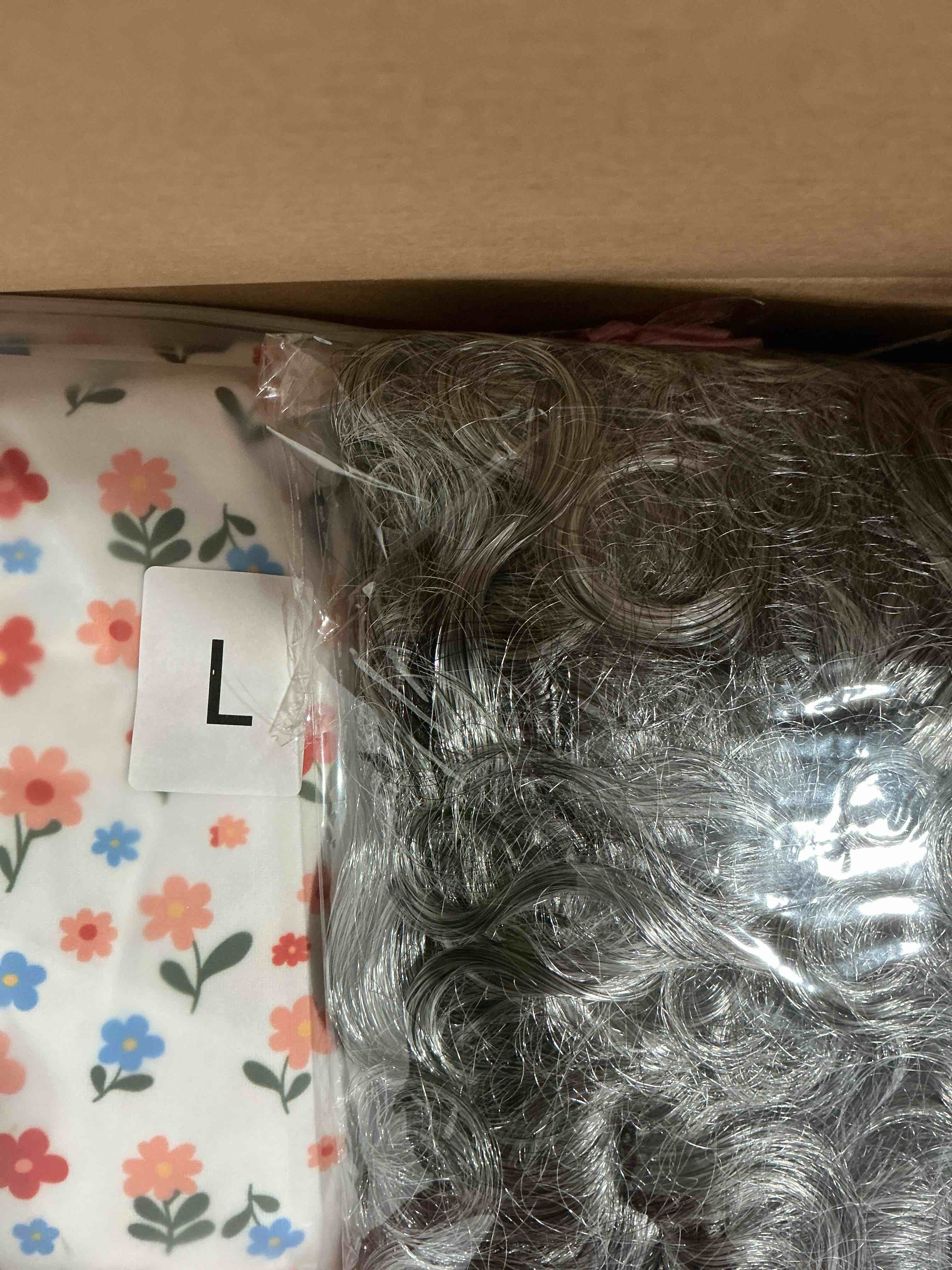 Condition photo showing New/Like New for WooWee Kids Girl 100 Days of School Costume, Old Lady Costume for Kids, Halloween Cosplay Dress Up 10-12 Y Pink