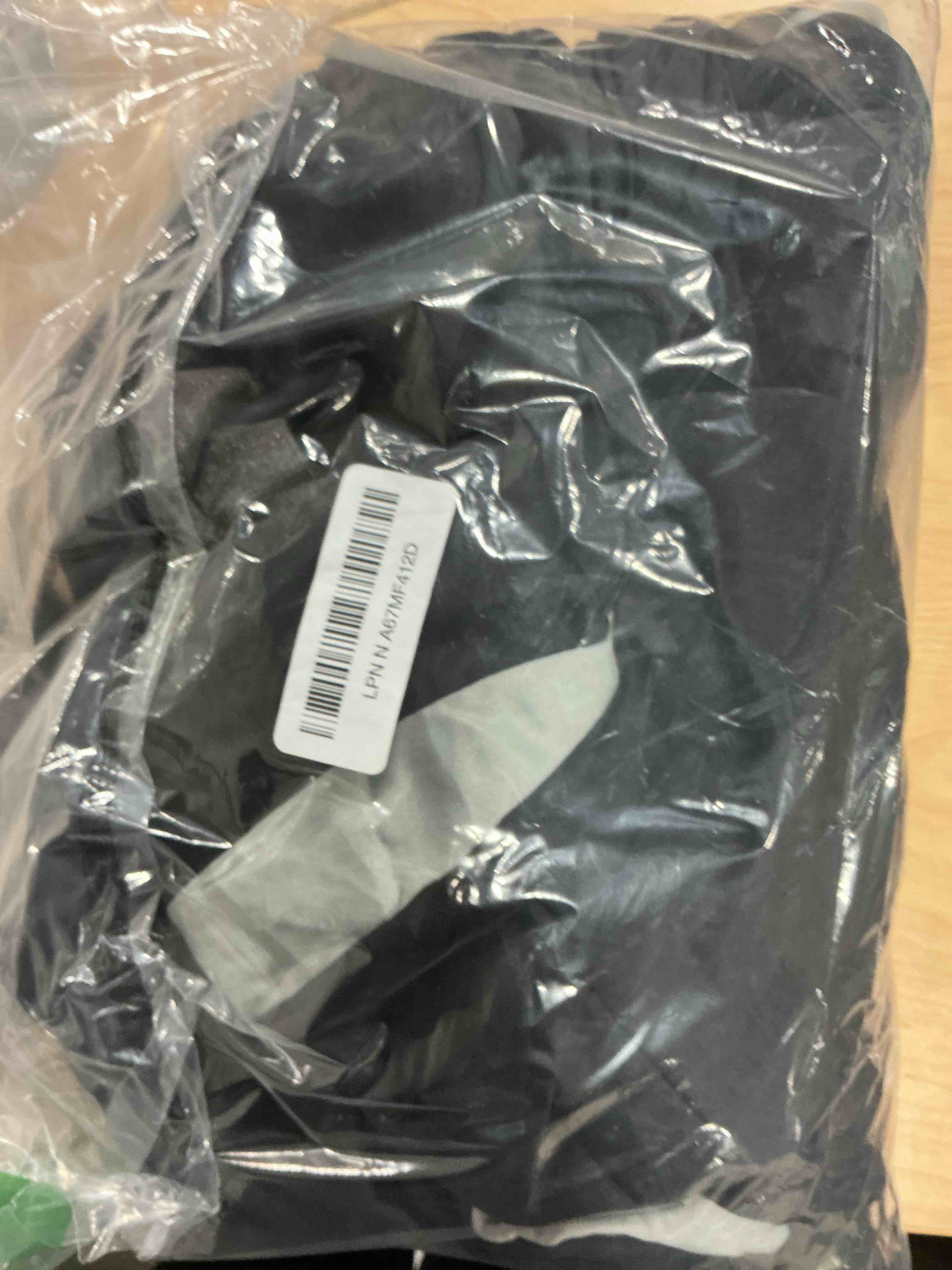 Condition photo showing Good Condition for Car Front Seat Cover Only, Breathable Sporty Vehicle Front Seat Protector with Separate Headrest Cover, Scratchproof Auto Chair Protection Accessories, Universal for Vehicles (Gray/Black)