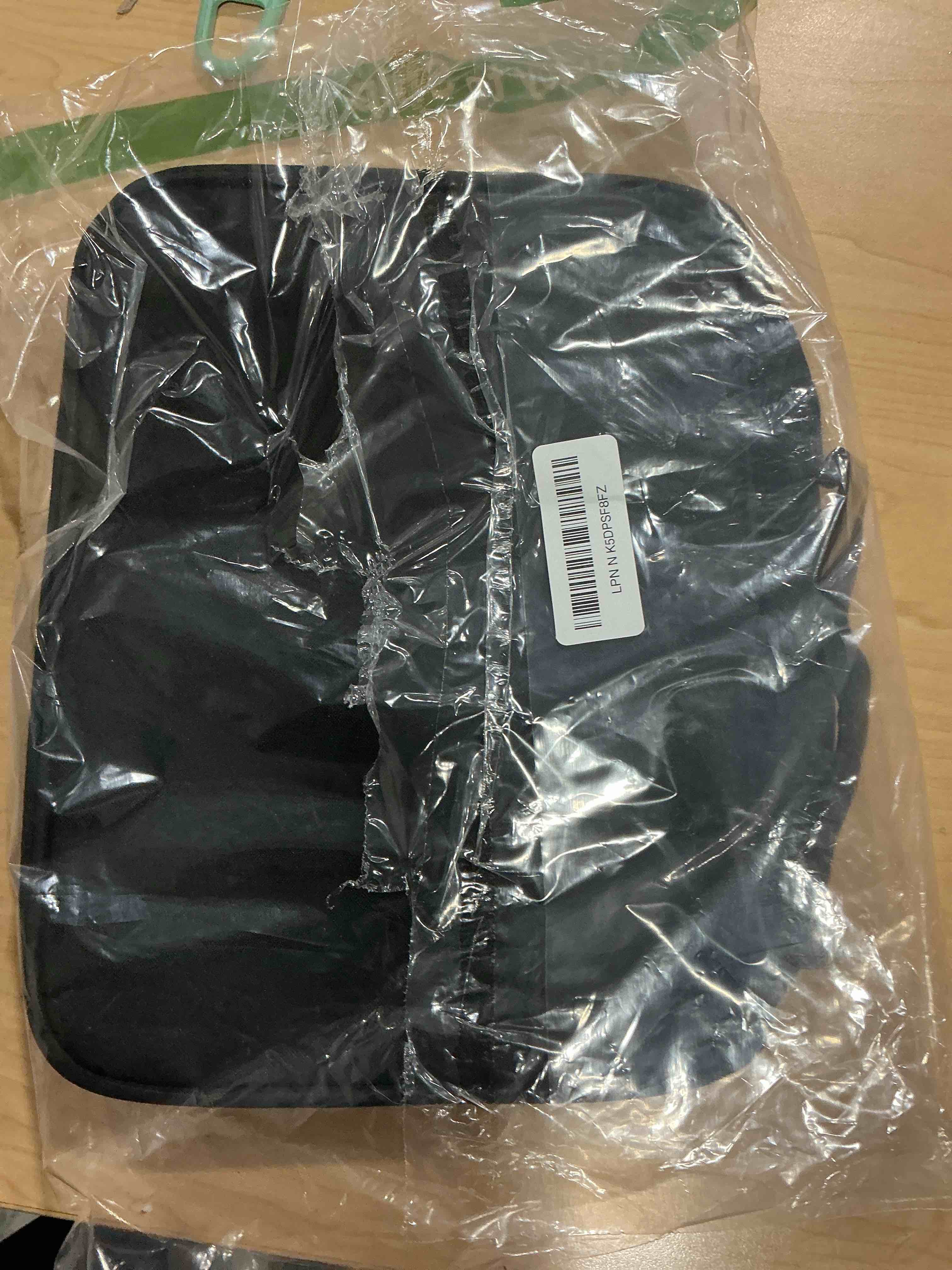 Condition photo showing Good Condition for Bible Cover with Durable Handle, Carrying Book Case Church Bag Bible, Protective with Zippered Pocket, Bible Study Accessories Supplies, Book Protector for Book Lovers, Black SJBox-1