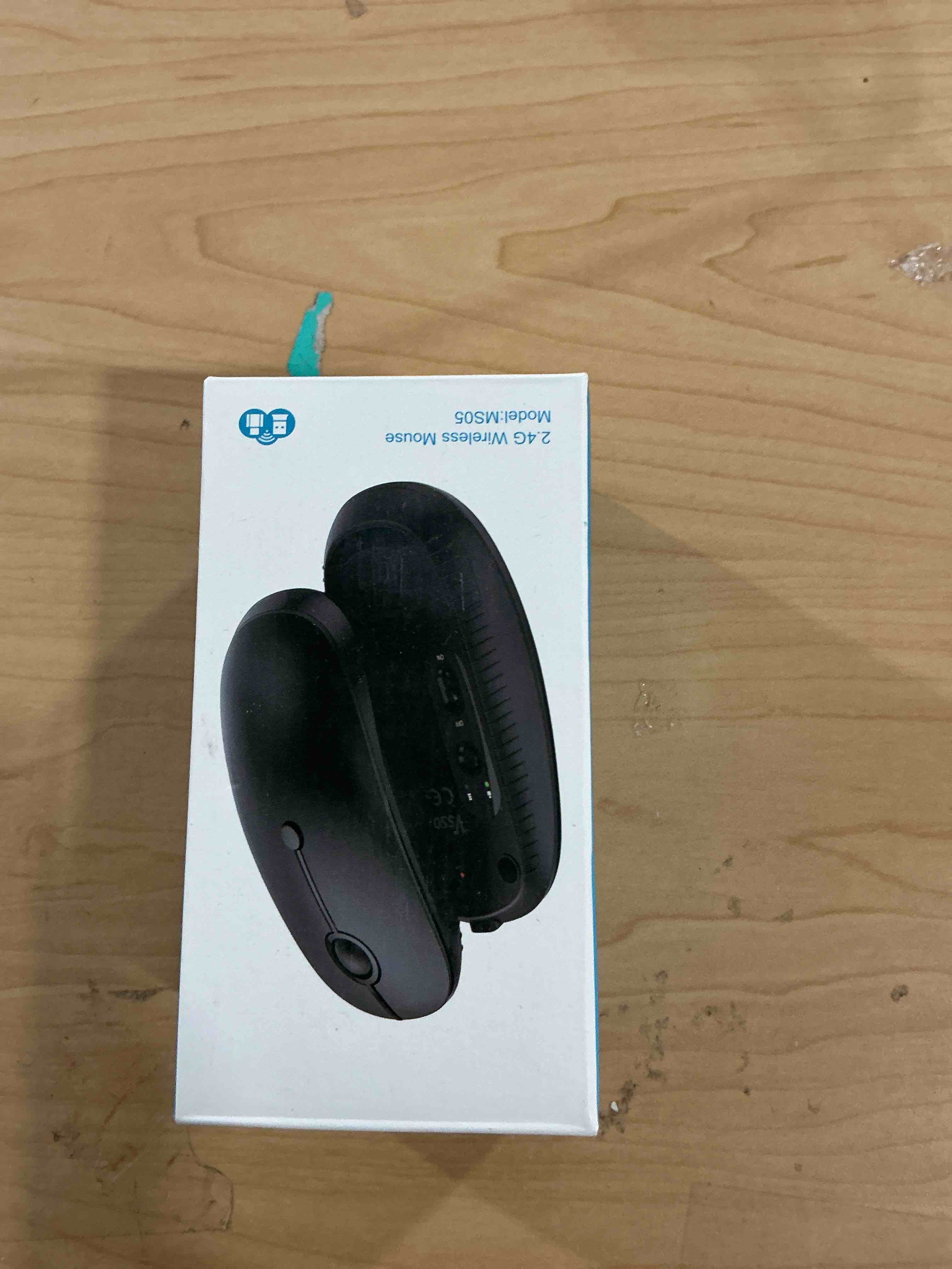 Condition photo showing New/Like New for Type C Wireless Mouse?Vssoplor USB C Rechargeable Portable Quiet Laptop Mouse USB and Type C Receiver Dual Mode Mice for PC, Laptop, MacBook, Tablet-Black