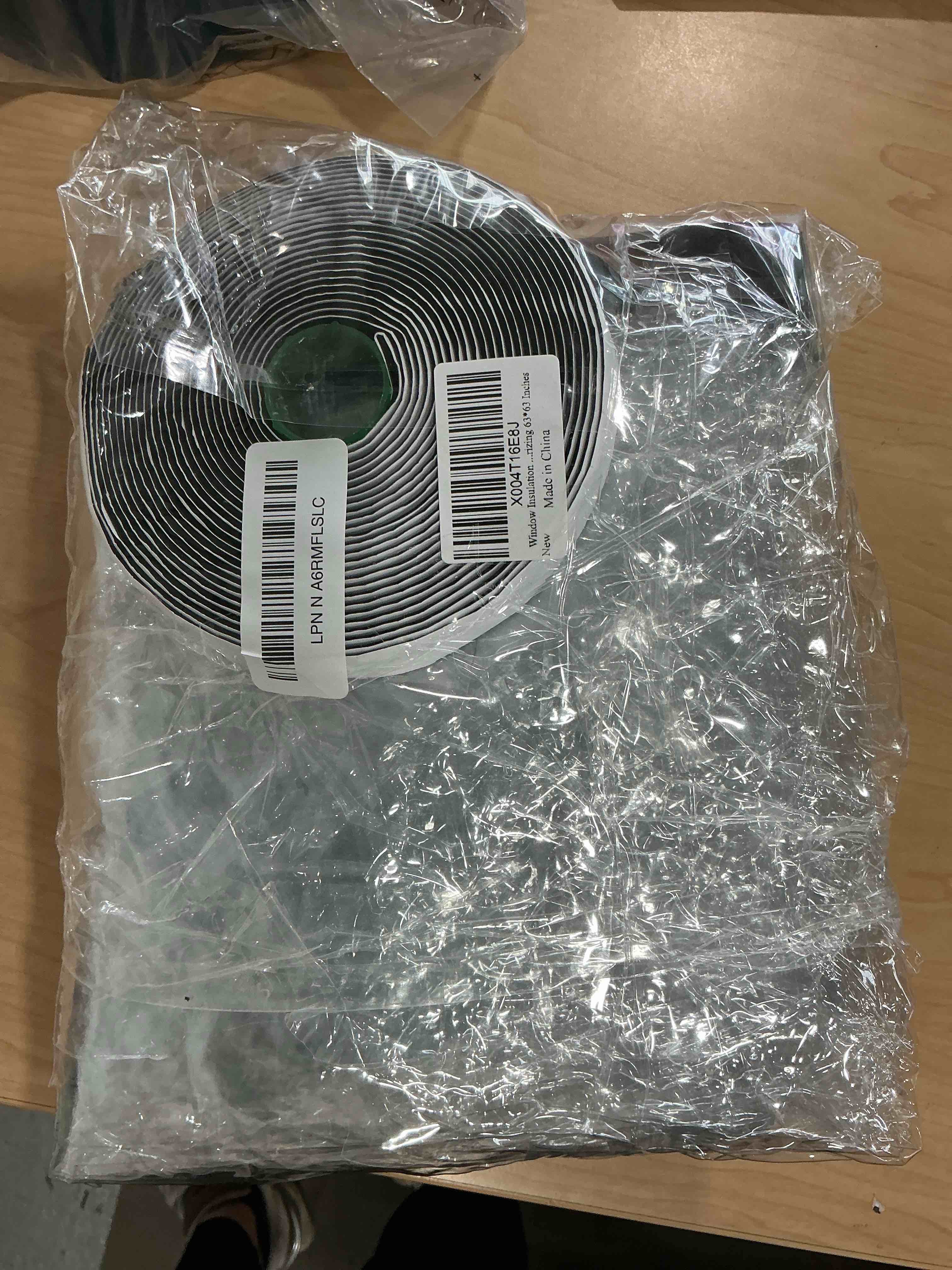 Condition photo showing Good Condition for Window Insulation Kit for Winter Adjustable Plastic Insulated Window Cover Sealer Reusable Thermal Thicken Clear Insulation Wrap Transparent Film with Hook and Loop Tape for Winterizing 63'' x 63''