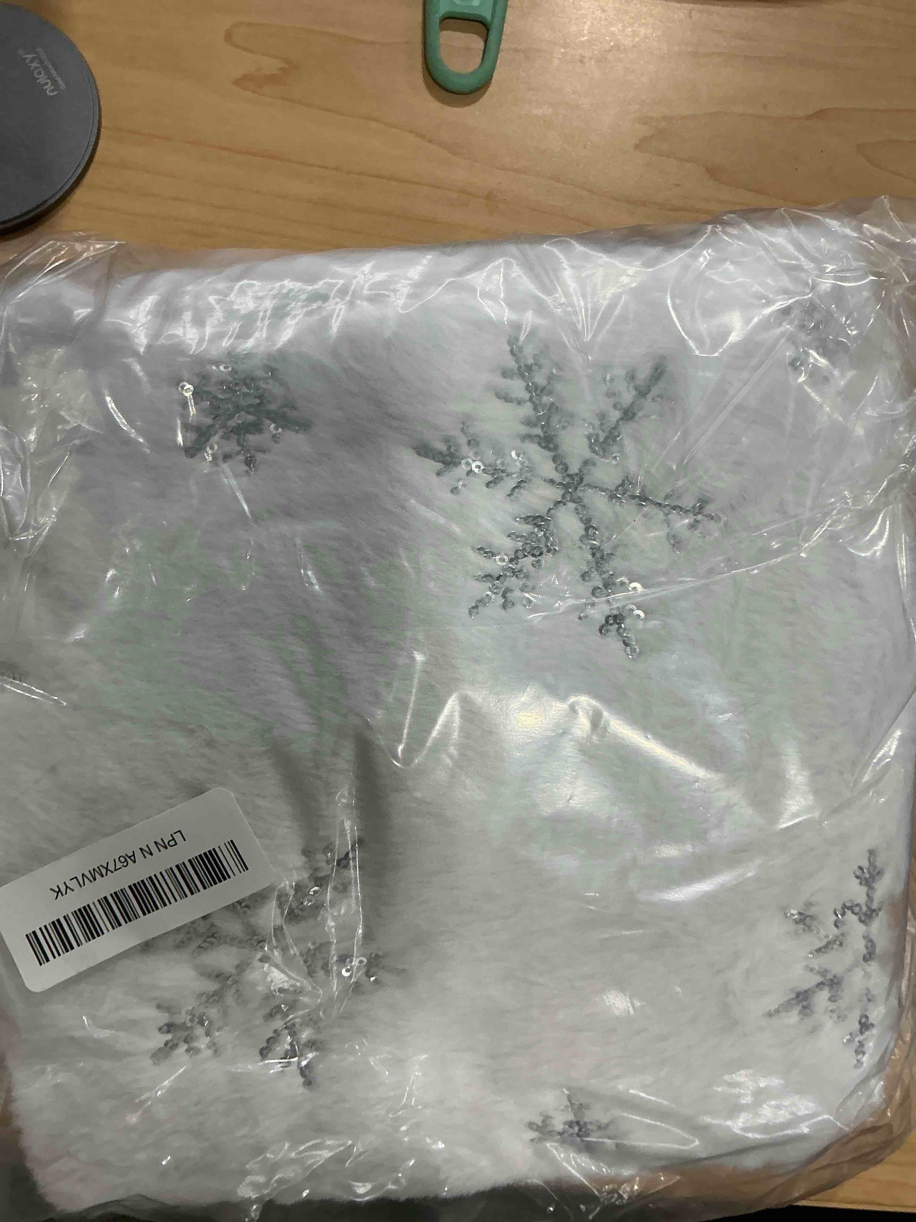 Condition photo showing Good Condition for Christmas Tree Skirt, 48 Inch White Luxury Faux Fur & Silver Sequin Snowflakes, 4ft Xmas Tree Skirt for Holiday Tree Ornaments Christmas Party Home Decorations White & Silver