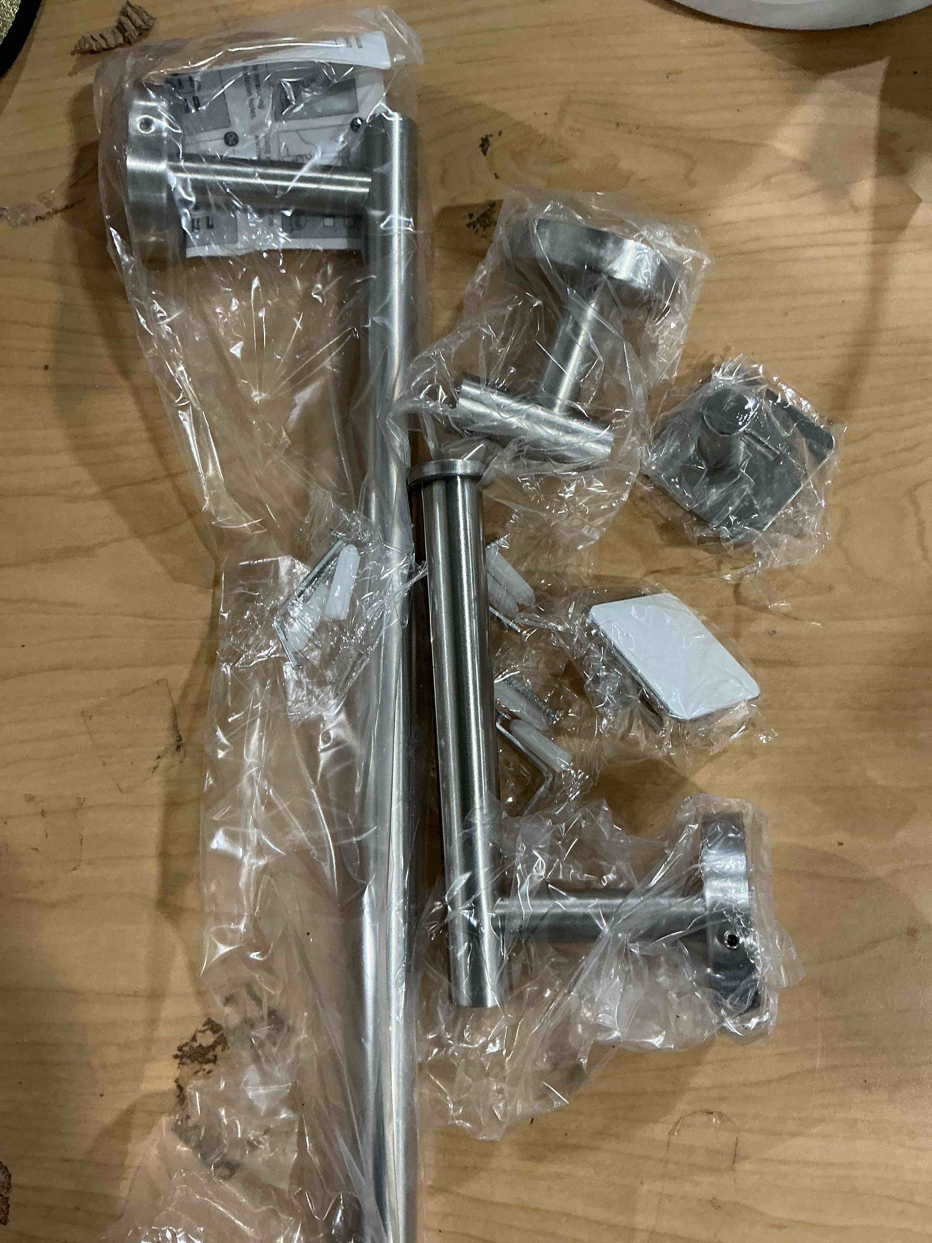 Condition photo showing New/Like New for 5 Piece Bathroom Accessories Set, Bathroom Hardware Set, Wall Mounted Thickened 304 Stainless Steel Towel Holder Sets, Includes 16" Towel Rod+Toilet Paper Holder+3 Multifunctional Hooks