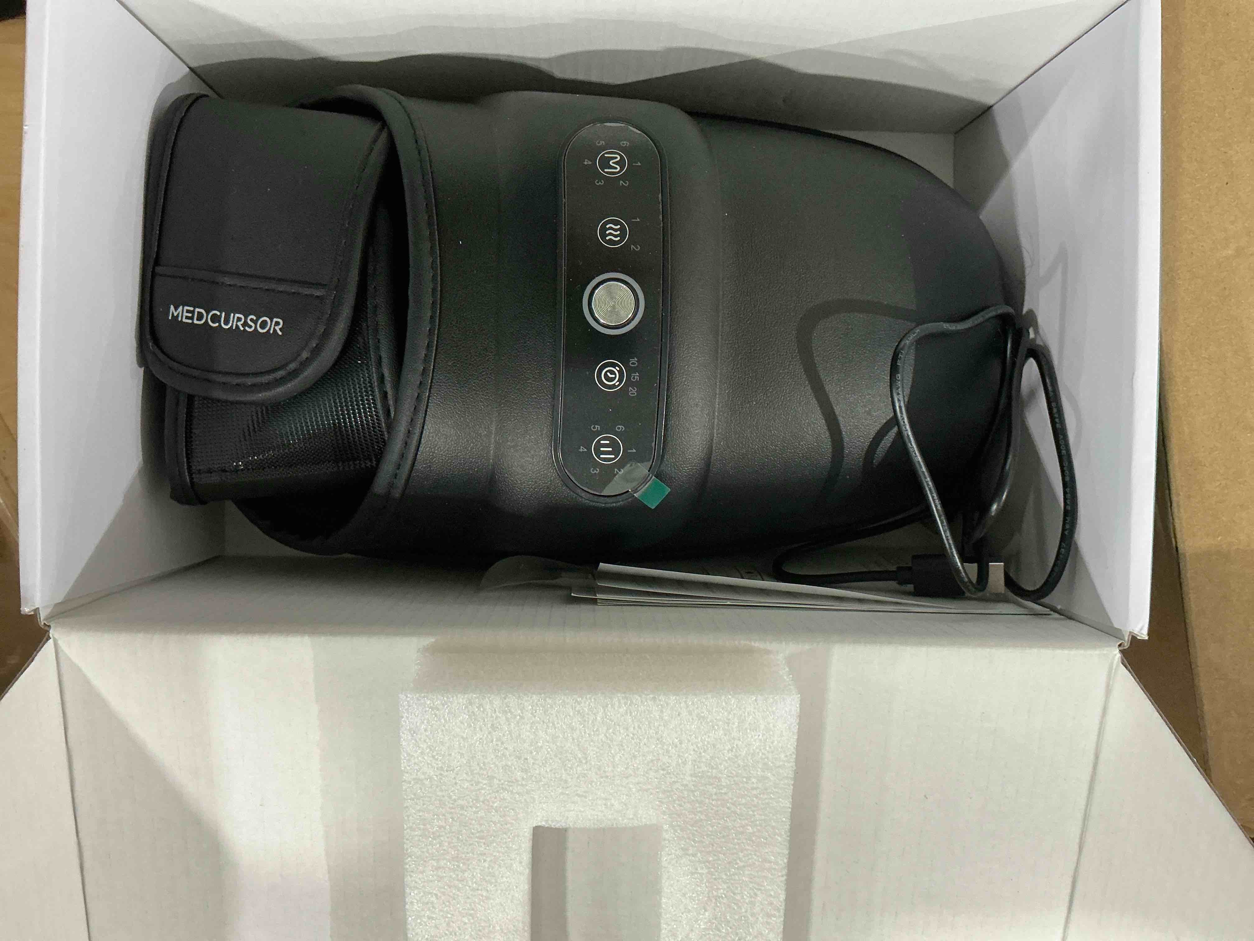 Condition photo showing Good Condition for Medcursor Hand Massager - Hand Massager with Heat and Compression for Carpal Tunnel and Stiff Joints, Pain Relief from Wrist to Palm and Finger, Gifts for Women Men (Rechargeable) Black