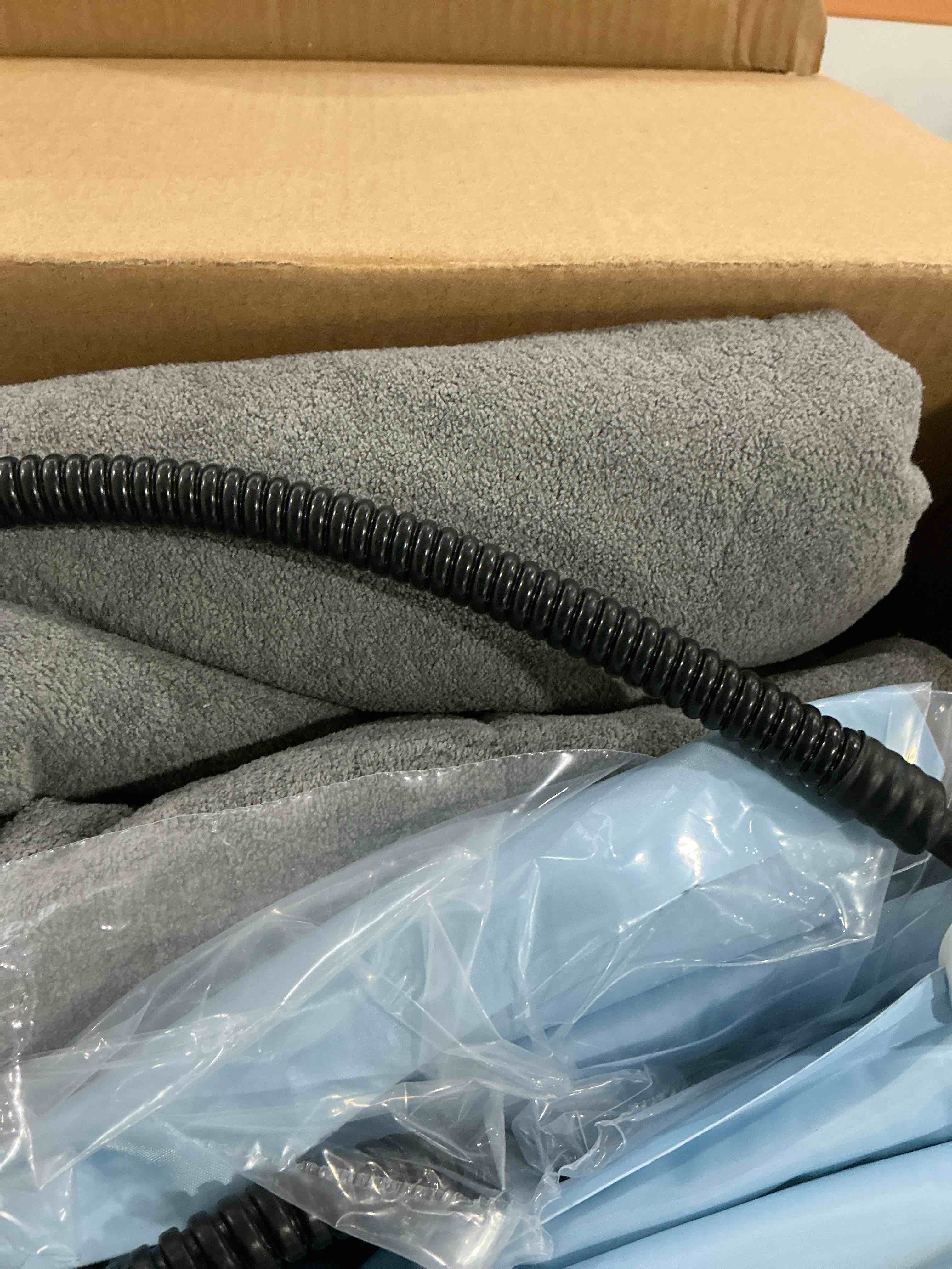 Condition photo showing New/Like New for Dog Heating Pad (48"x28") - Waterproof Electric Heated Mat & Pet Bed for Indoor and Outdoor Use, Chew Resistant Cord, Machine Washable Cover with Wheat Pattern Quilting, for Cats and Pets Gray Large