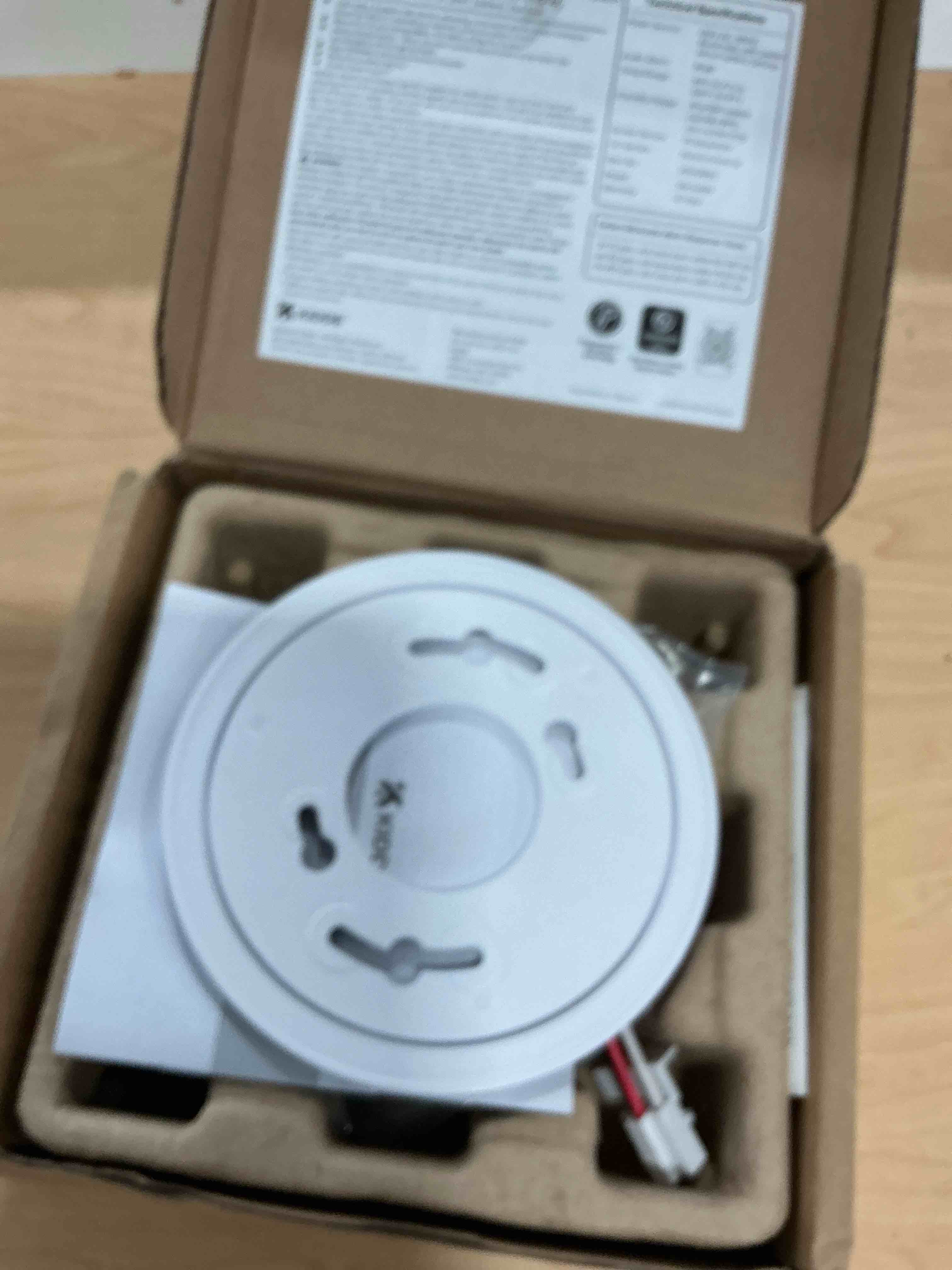 Condition photo showing New/Like New for FIRST ALERT Carbon Monoxide Alarm | BRK CO250 Battery Operated Carbon Monoxide Detector With 9-Volt Battery & Two Silence Features