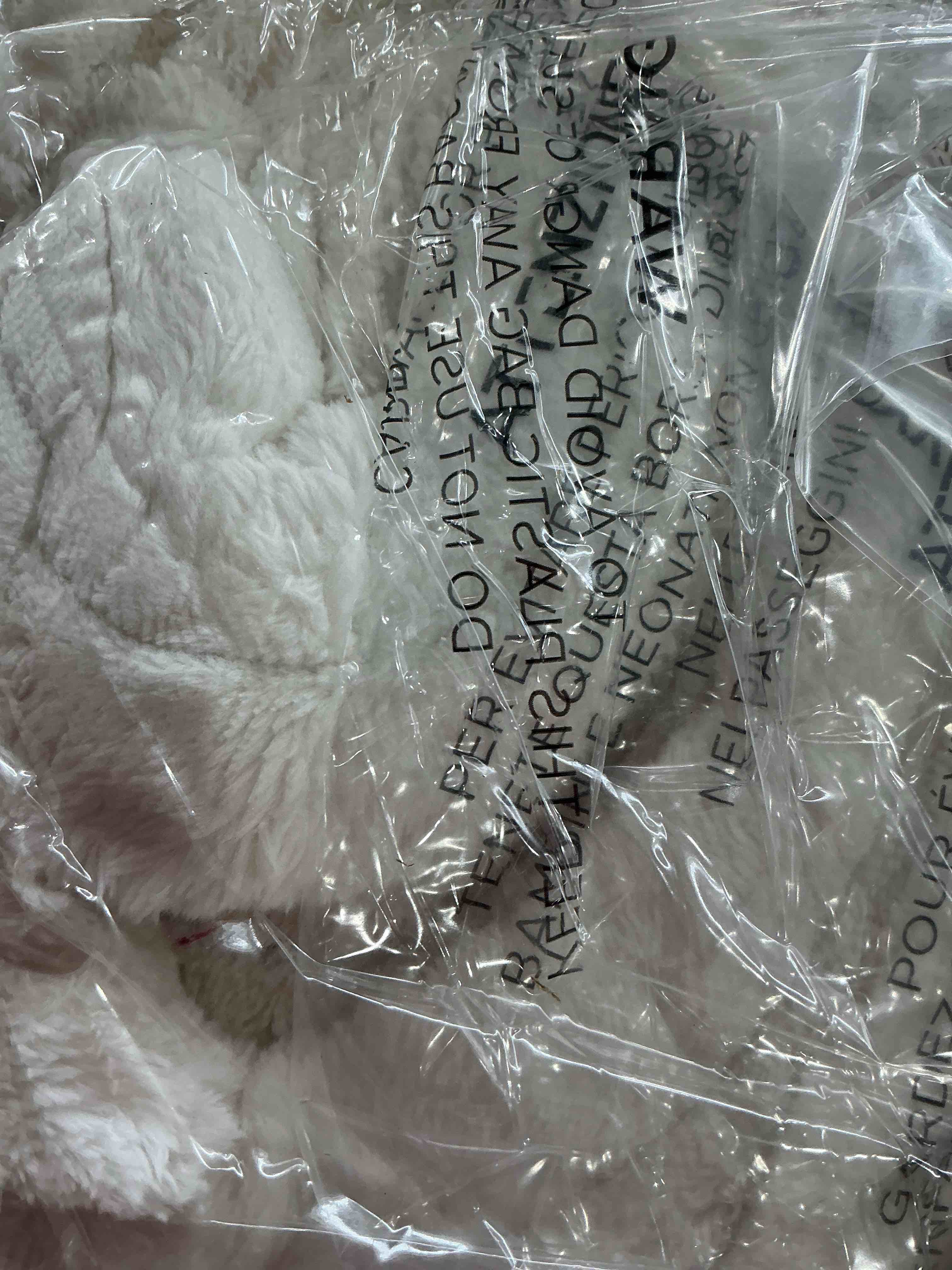 Condition photo showing New/Like New for Bedsure King Size Comforter Set - GentleSoft™ 3 Pieces Fluffy Double-Side Fleece Comforter Set, Cozy Striped Room Decor Aesthetic, Luxury White King Bedding with 2 Pillowcases, 104x90 Inches King (104" x 90") 01 - Cream White