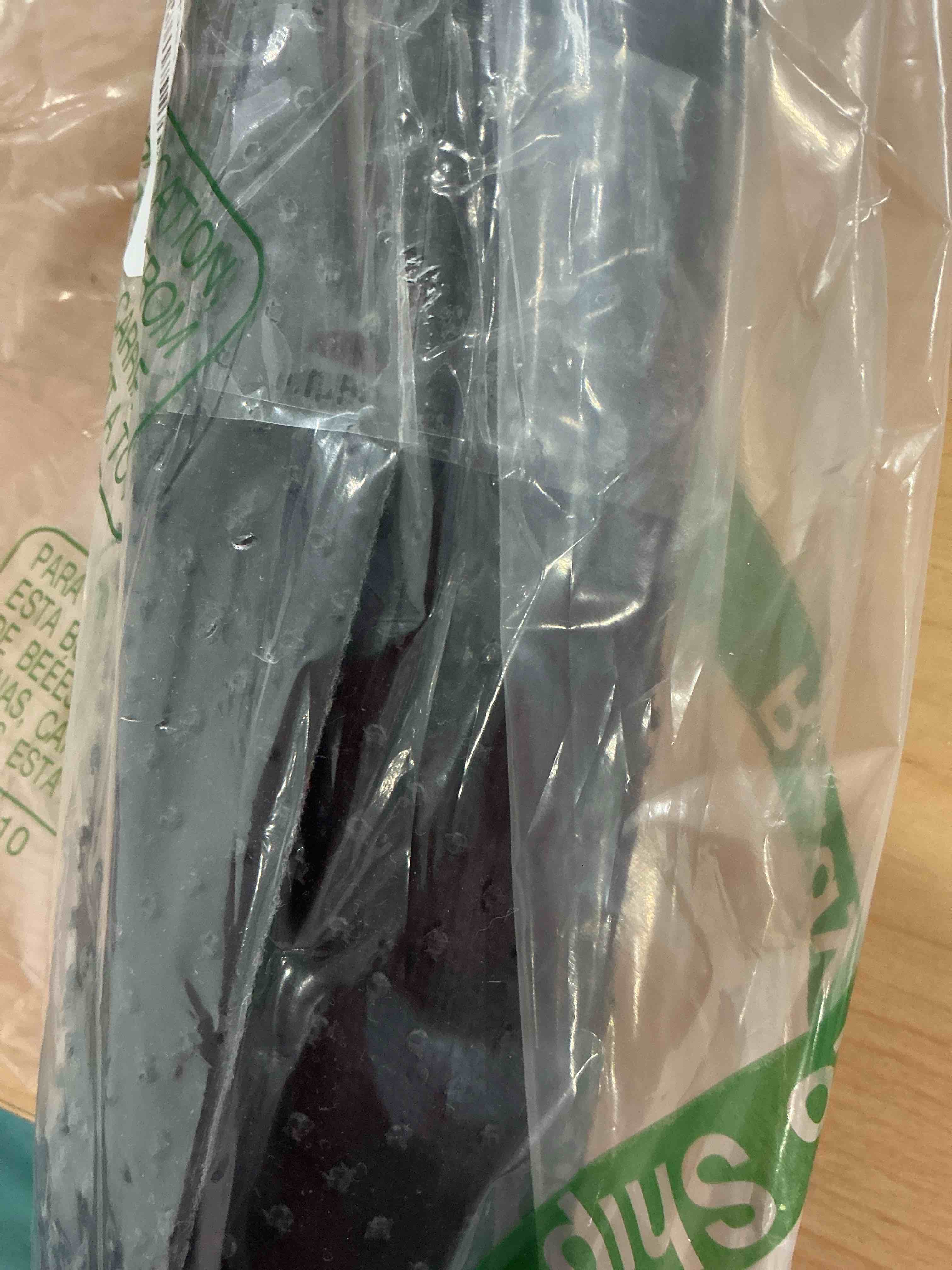 Condition photo showing New/Like New for Mibao Front Door Mat Indoor Outdoor Entrance, Dirt Trapping Waterproof All-Season, All-Weather Doormat, Non-Slip Durable Natural Rubber Low Profile Easy Clean Patio Entrance Mat, 29.5" x 17", Grey 1'5" x 2'6" (Rectangular) Grey