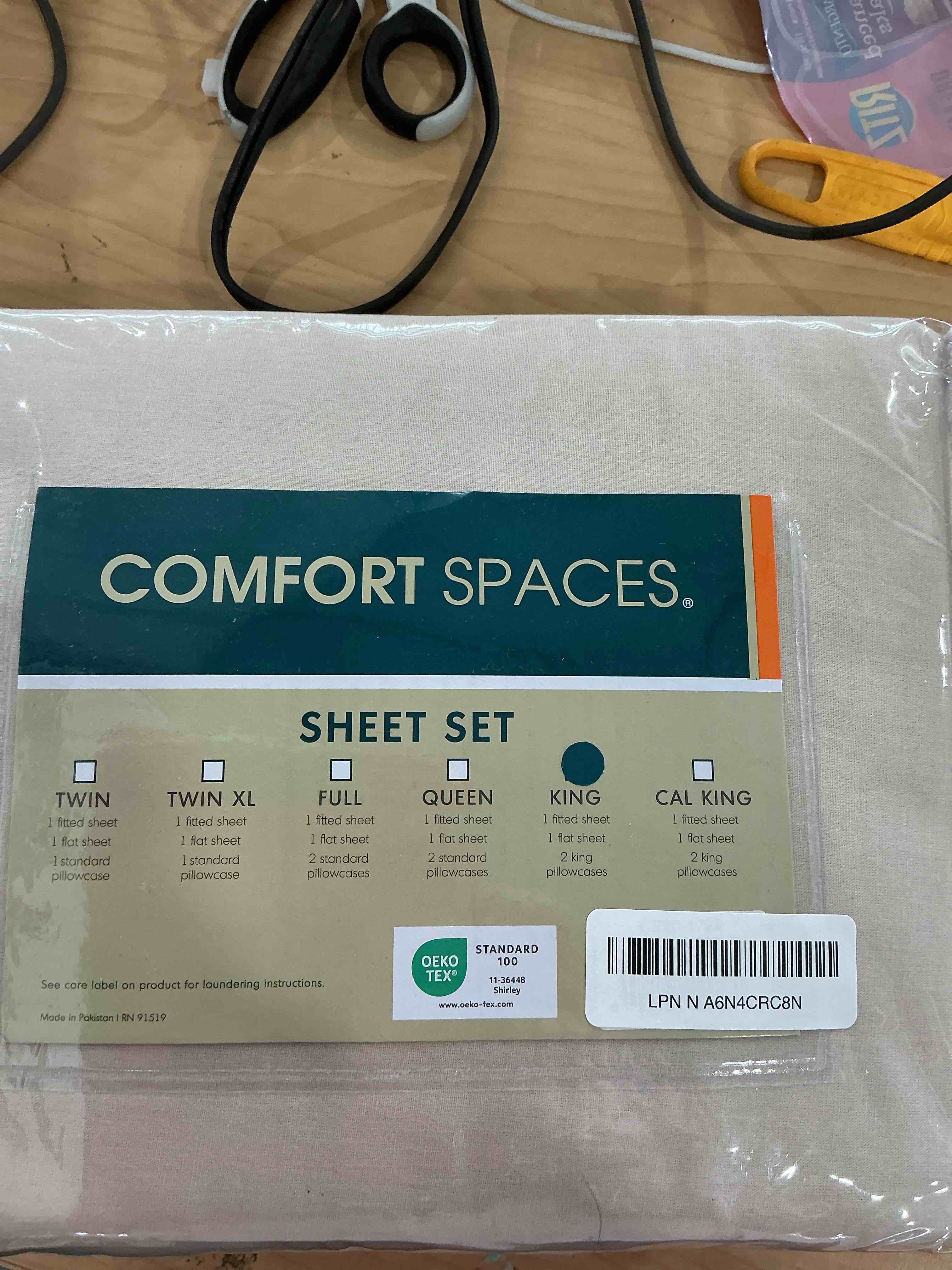 Condition photo showing New/Like New for Comfort Spaces 100% Cotton Sheets King, Breathable & Ultra Soft Cotton Sheets, Naturally Cool Cotton Bed Sheets with 14" Elastic Pocket Fits up to 16" Mattress, All Seasons Sheet Set, Cream 4 Piece Cream King