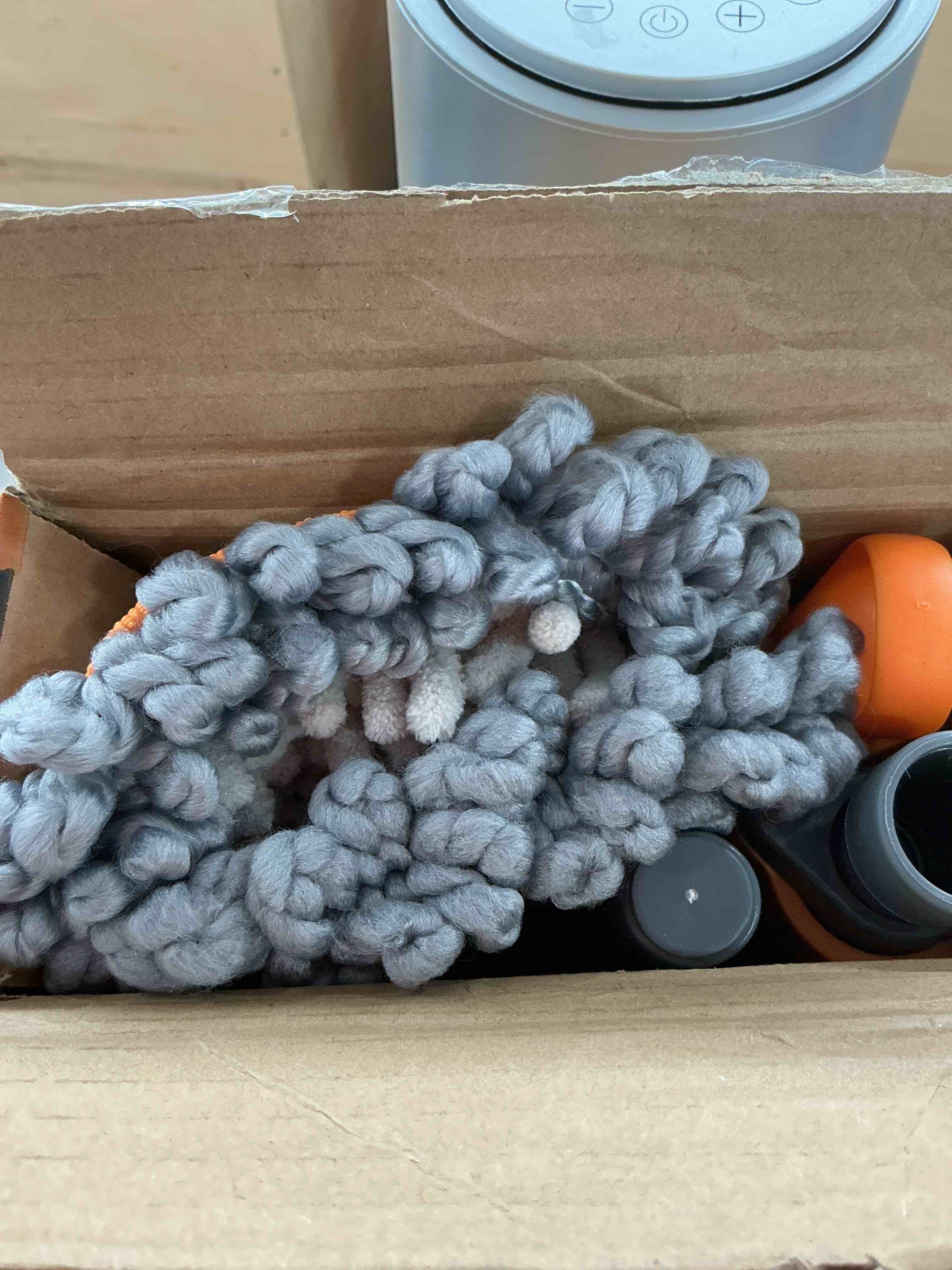 Condition photo showing New/Like New for Mops for Floor Cleaning with 3 Different Washable Pads and Extendable 55” Long Handle, Multifunction Dust Mop for Hardwood,Marble,Tile Floor Mopping,Orange