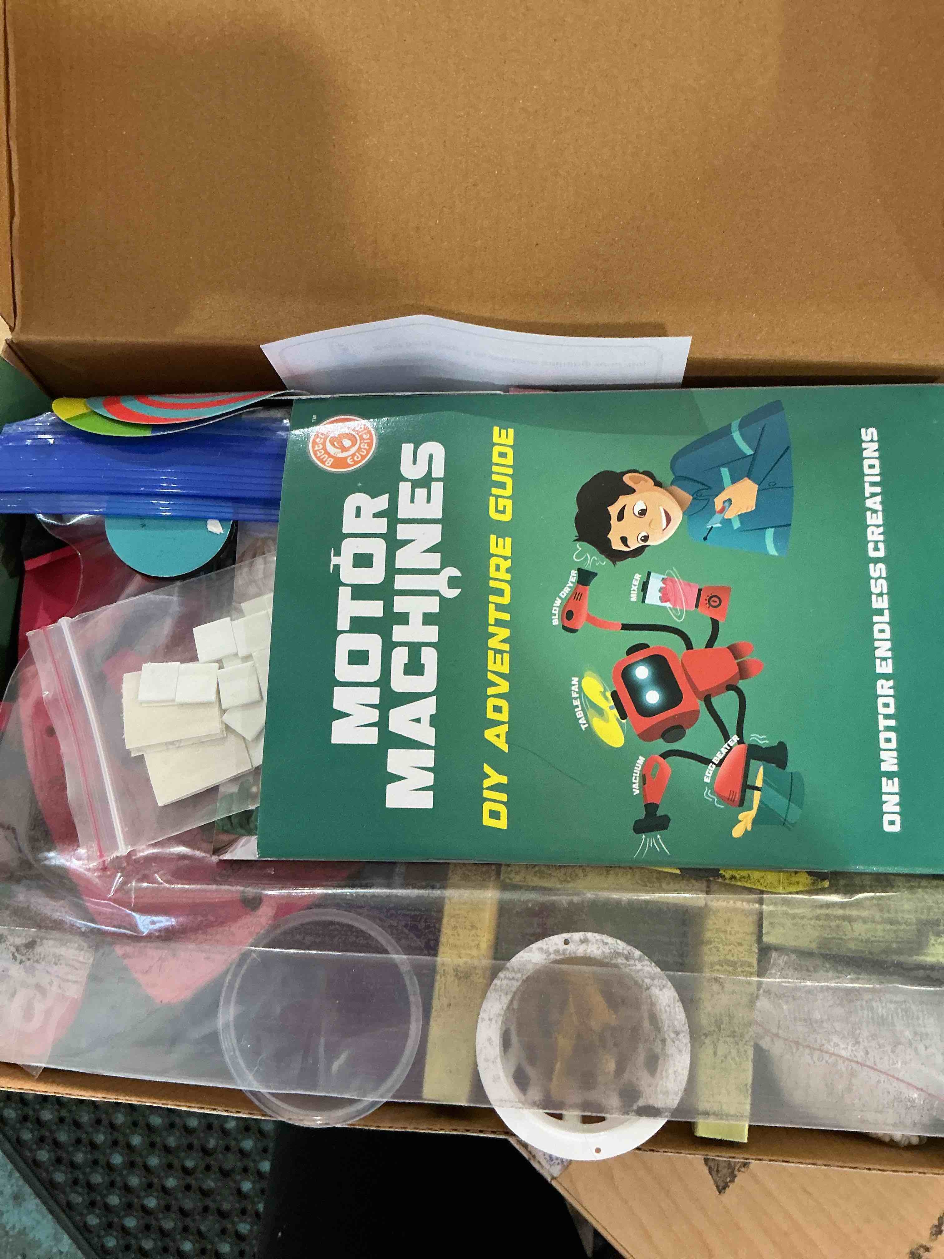 Condition photo showing Good Condition for Butterfly EduFields 100+ STEM Toys for Ages 8-13 Boys Girls | STEM Projects kit for Kids 6 7 8 9 10 12 Years | Motor Machines - Robotics & Engineering Toys | Gifts for Smart Kids 100+ Motor Machines Kit